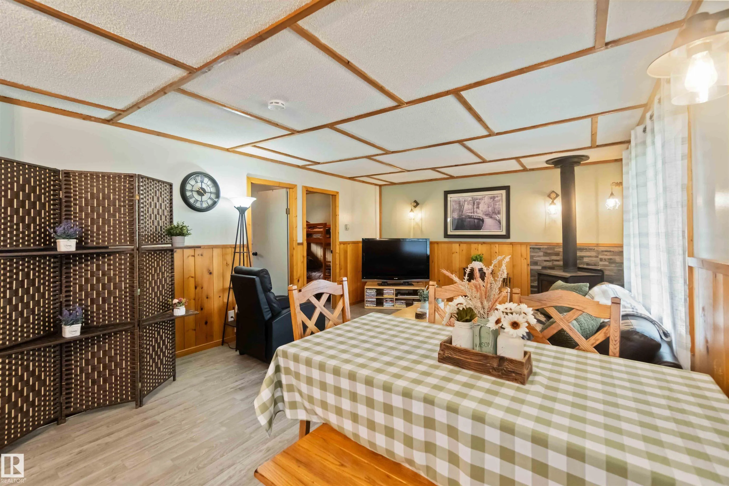 60331 RANGE ROAD 124