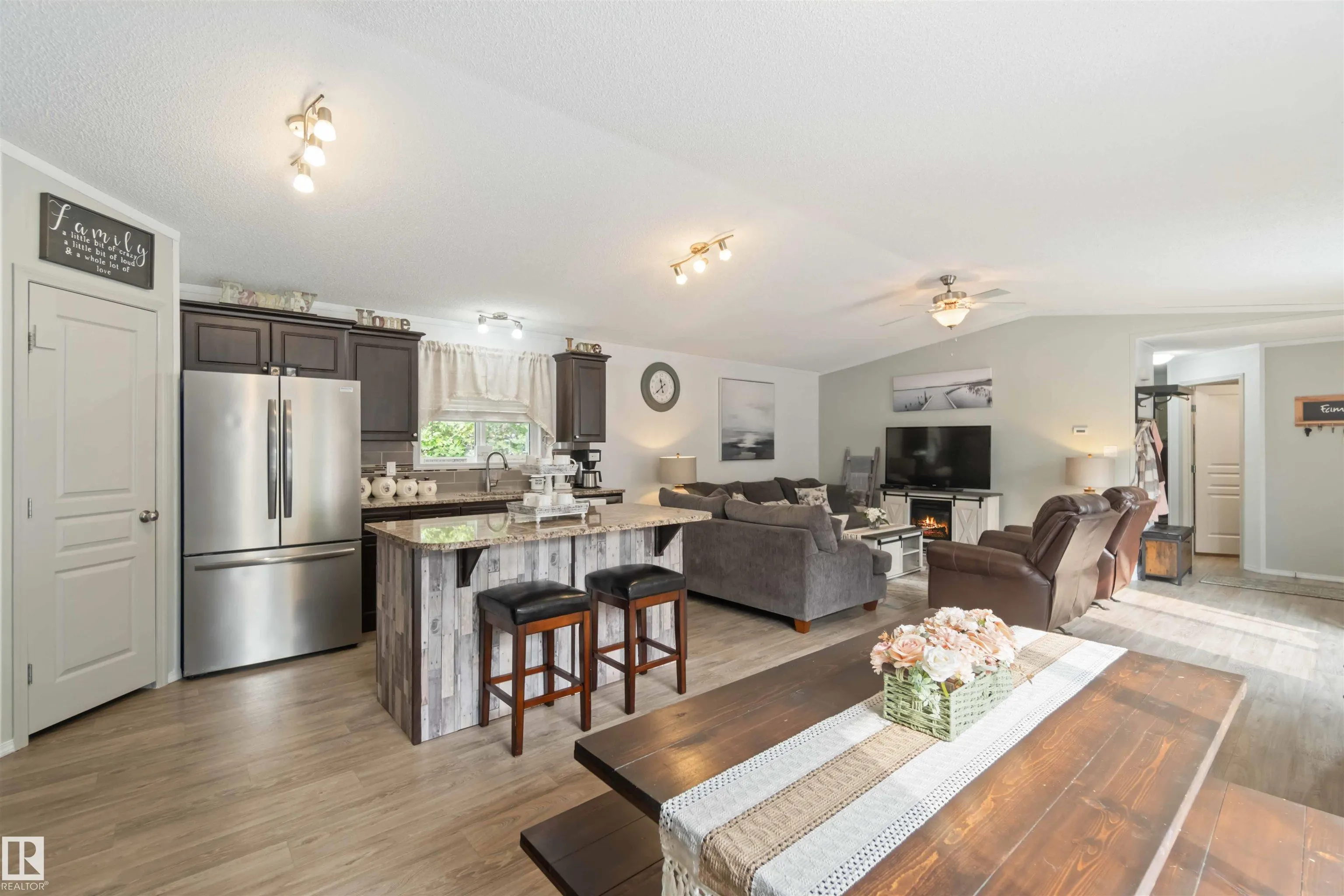 60331 RANGE ROAD 124