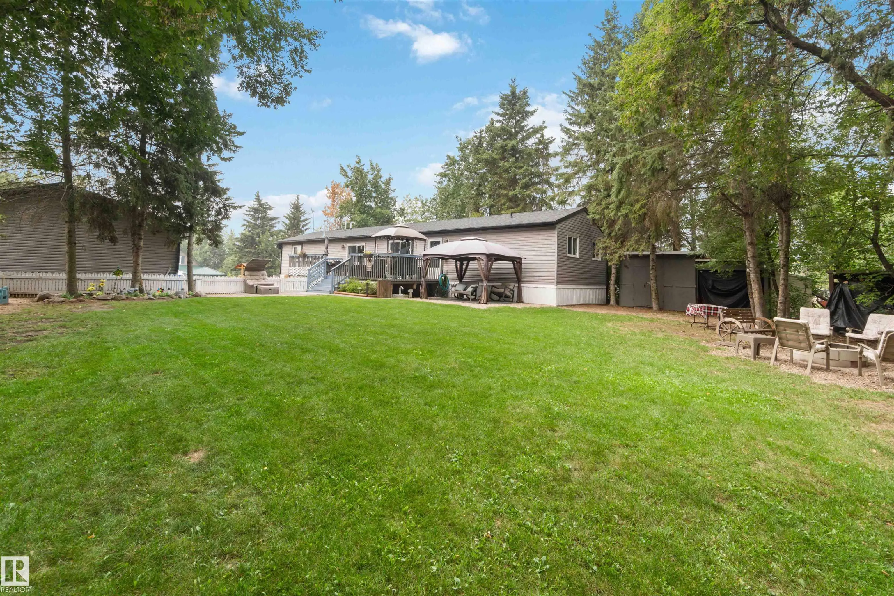 60331 RANGE ROAD 124