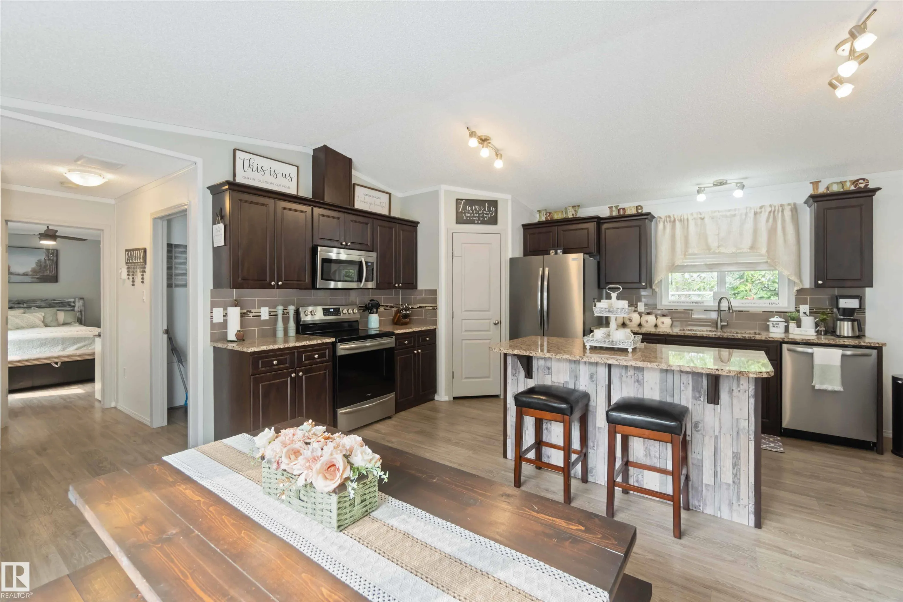 60331 RANGE ROAD 124