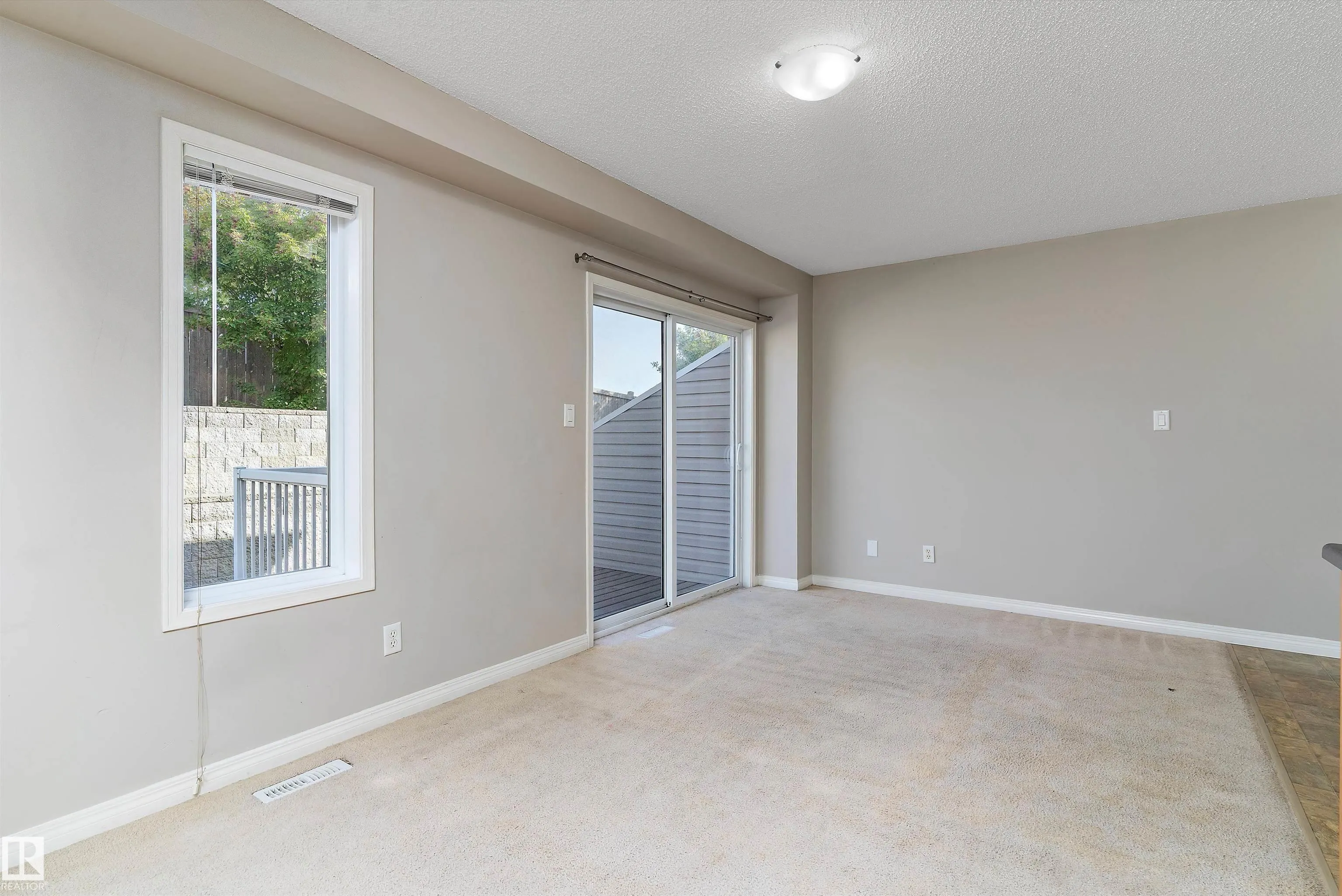 130 HYNDMAN Crescent