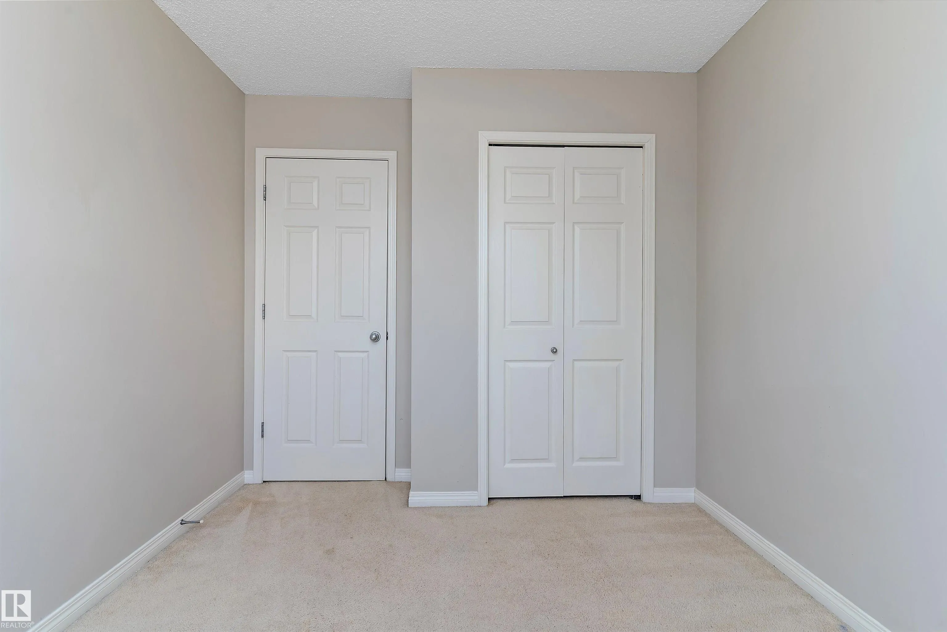 130 HYNDMAN Crescent