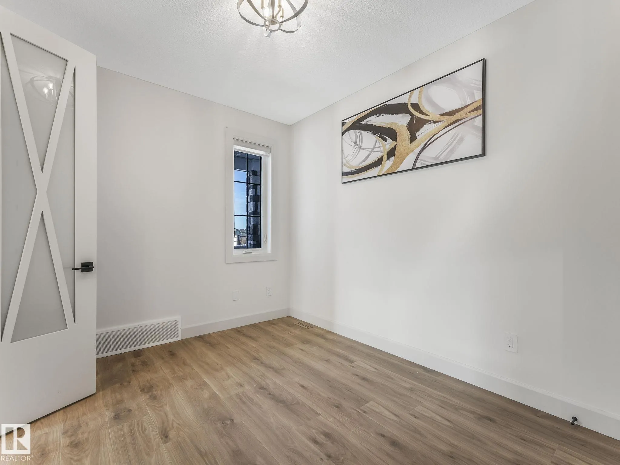 62 FENWYCK Boulevard