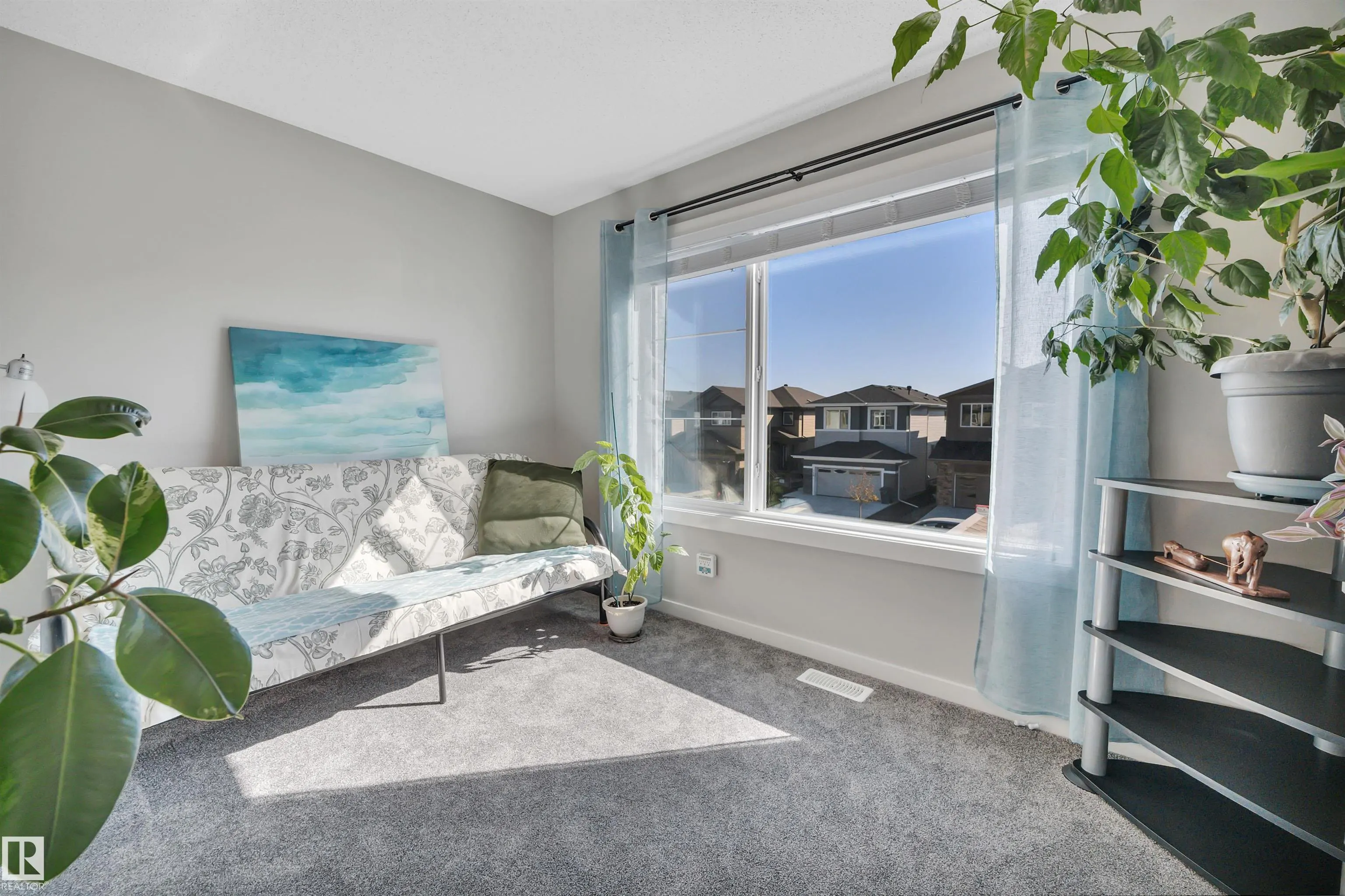 157 Larch Crescent