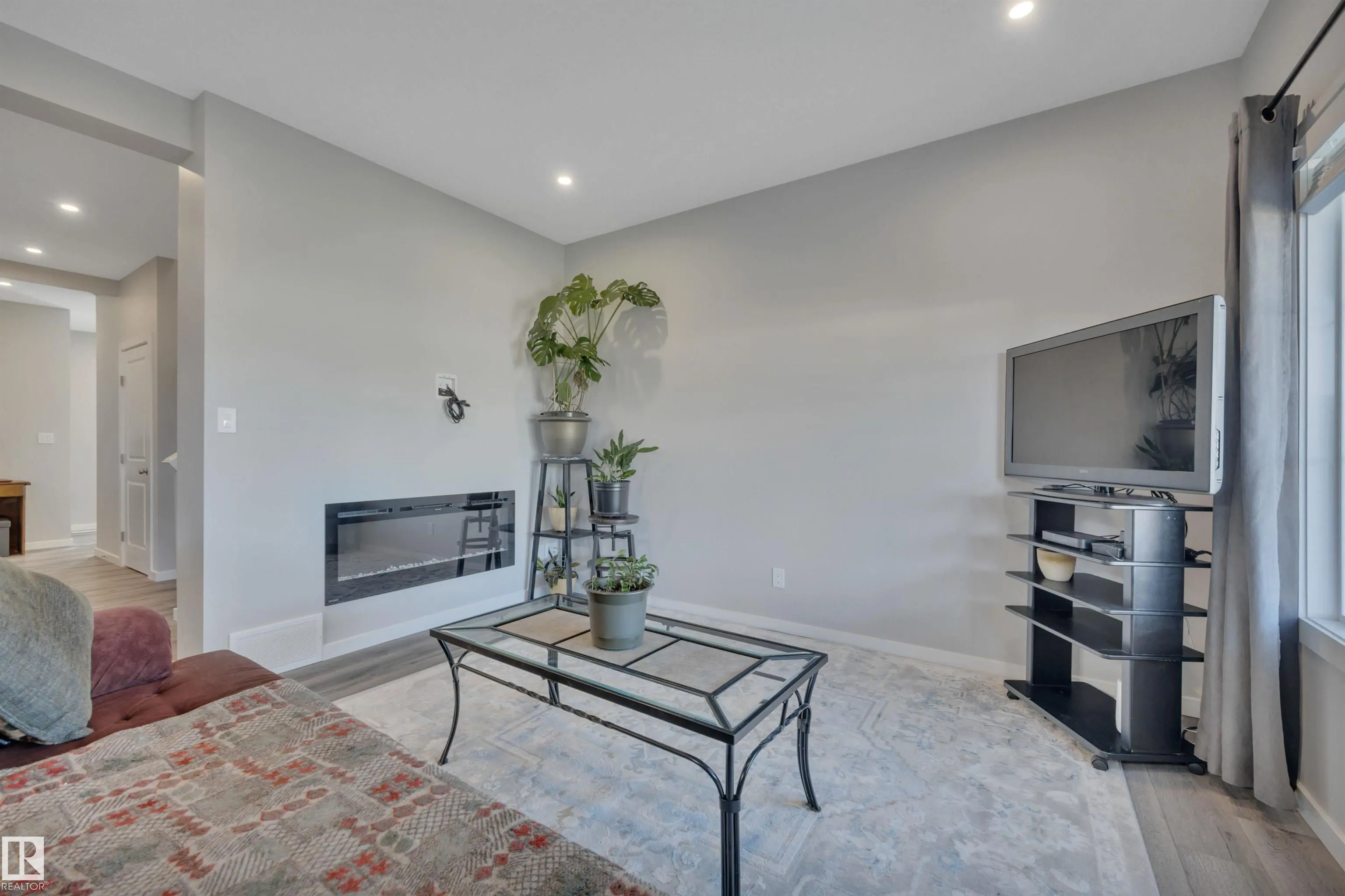 157 Larch Crescent