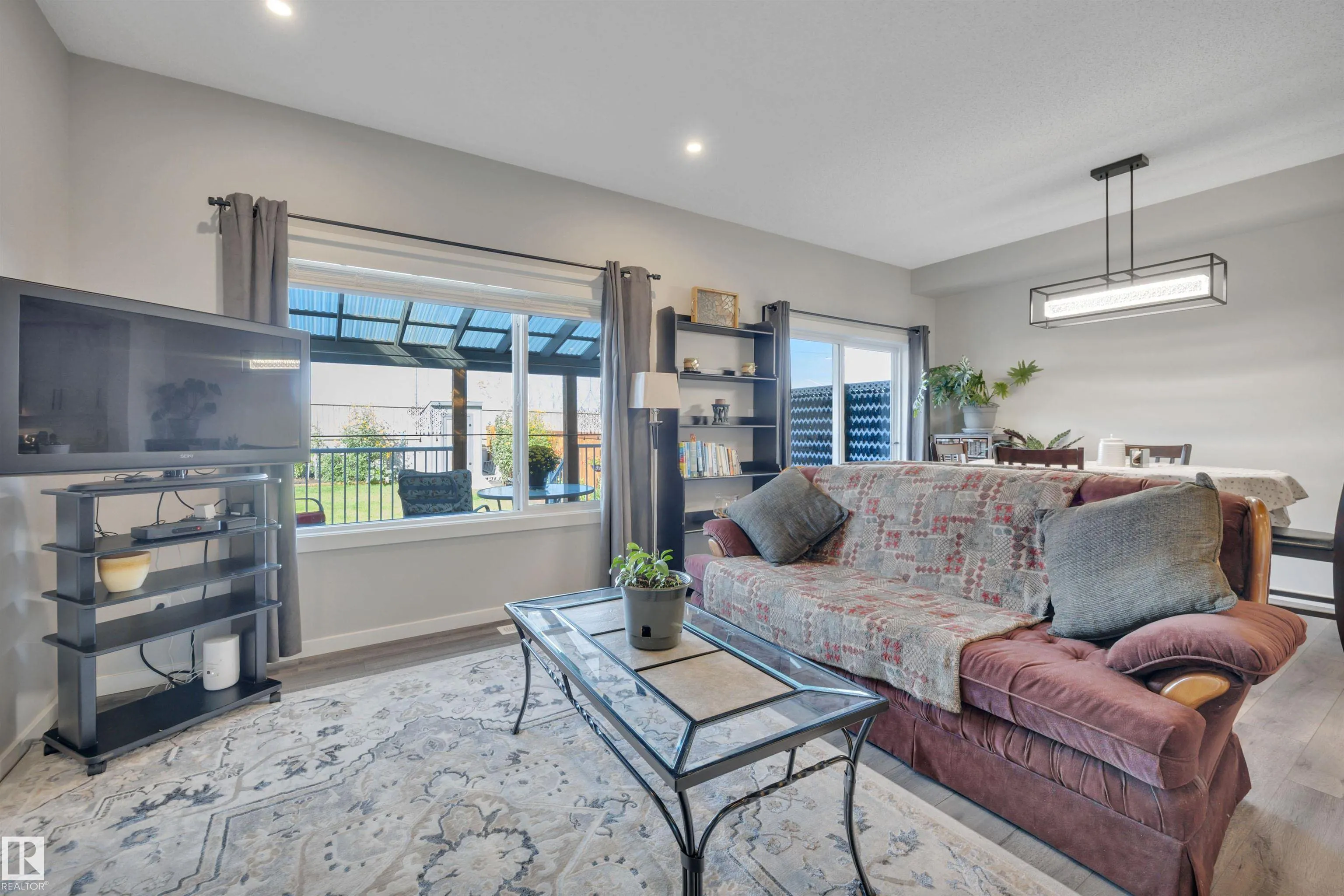 157 Larch Crescent