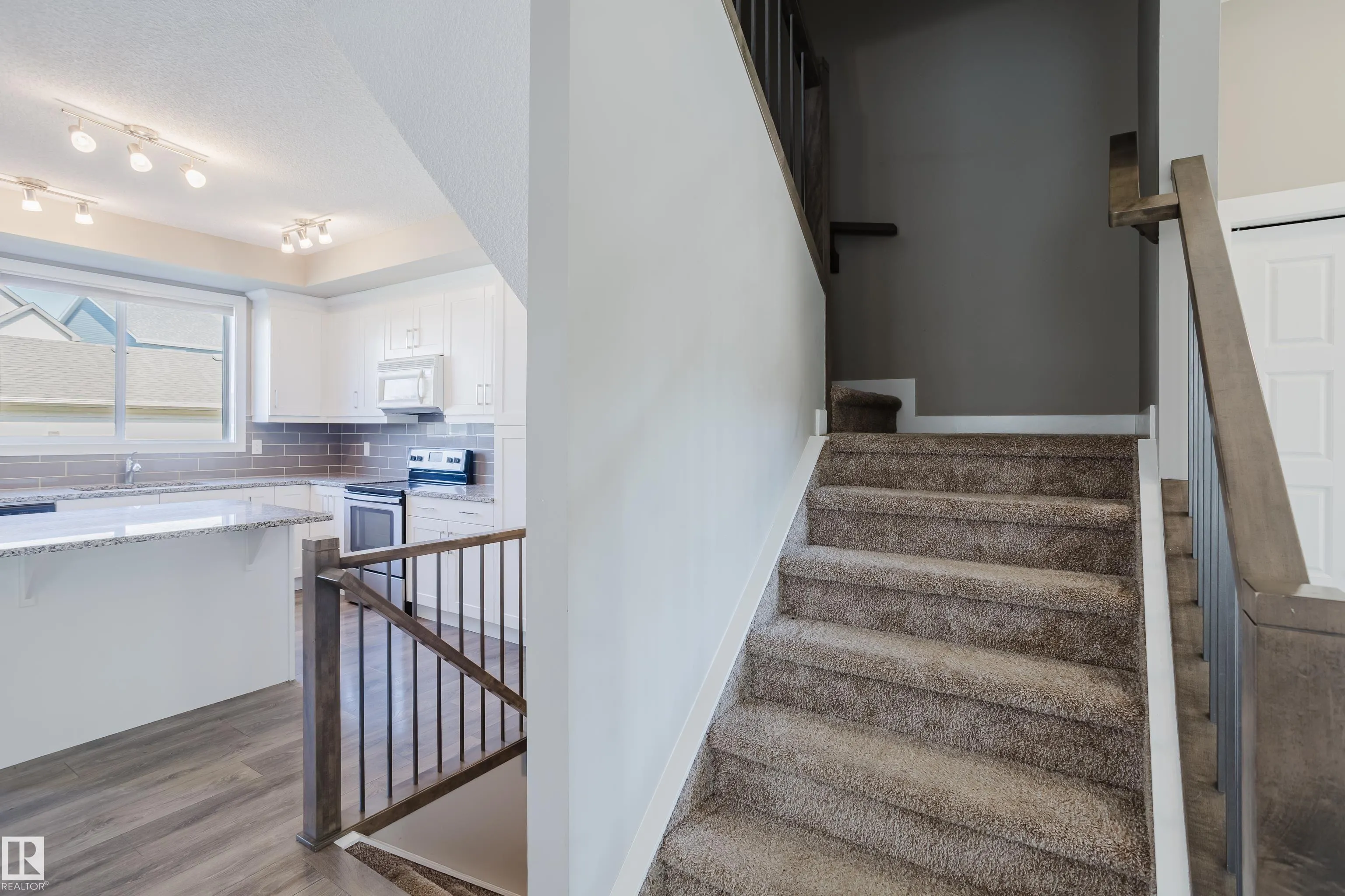 8142 CHAPPELLE Way