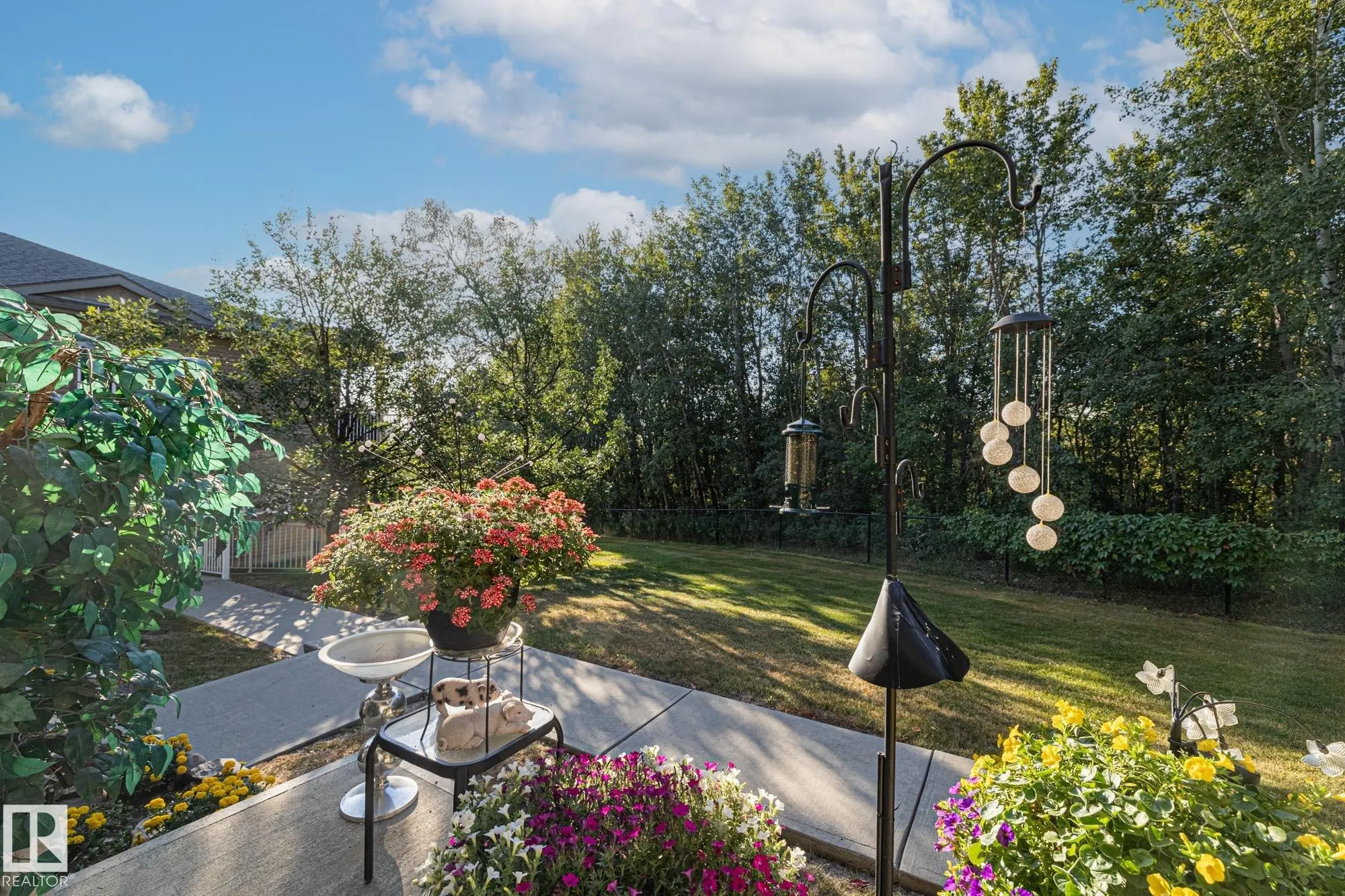 30 OAK VISTA Drive
