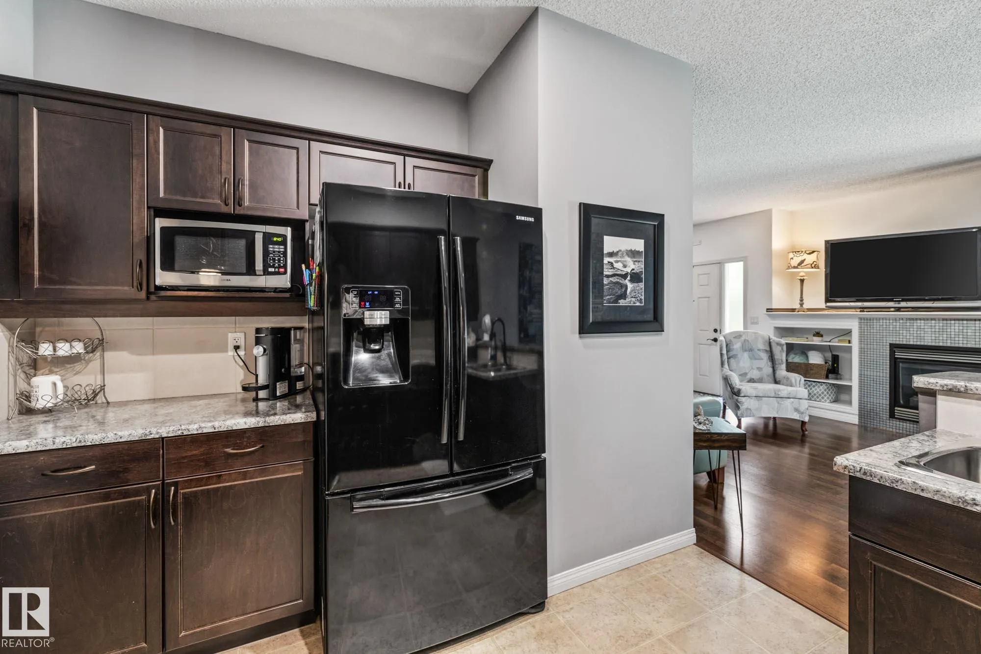 30 OAK VISTA Drive