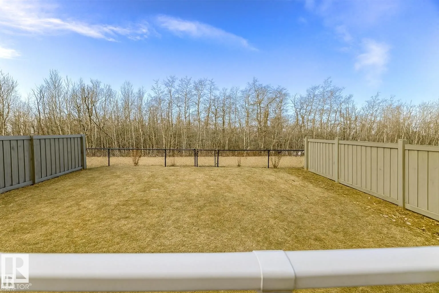 2677 ANDERSON Crescent