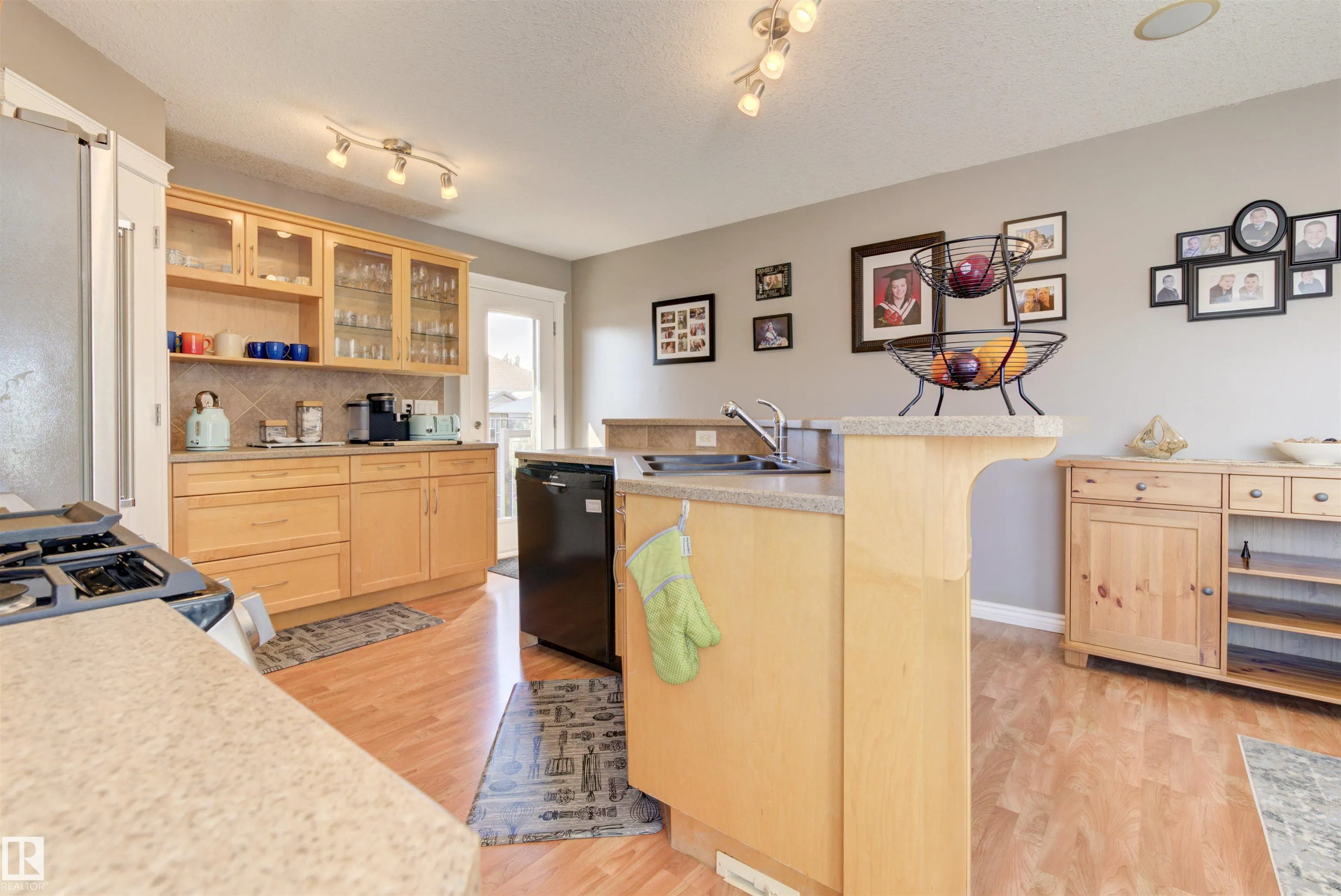 153 Ridgeland Crescent