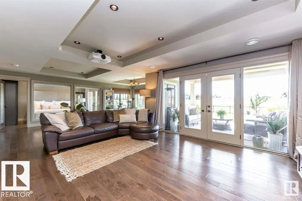 636 HOWATT Drive