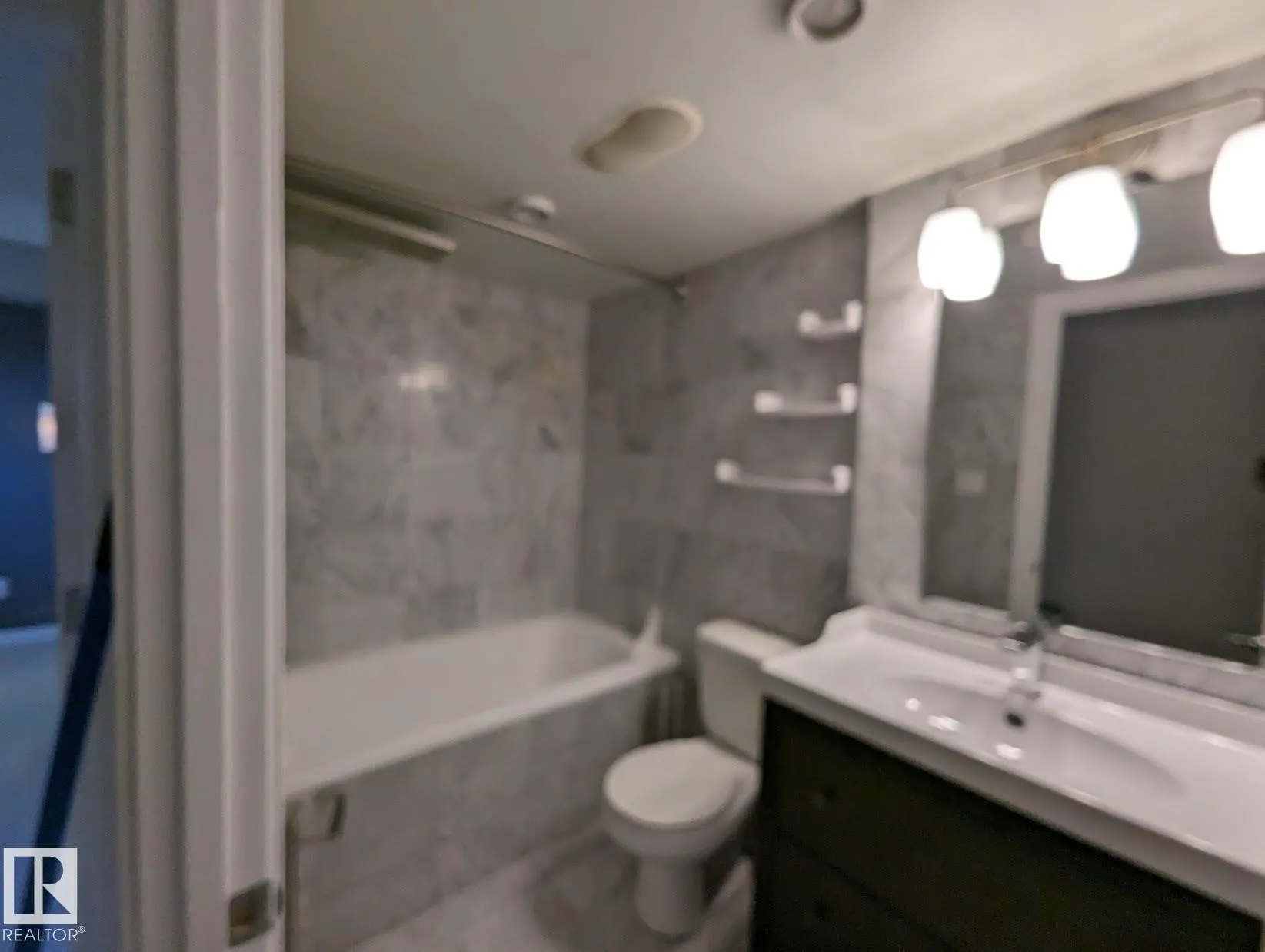 10140 115 Street