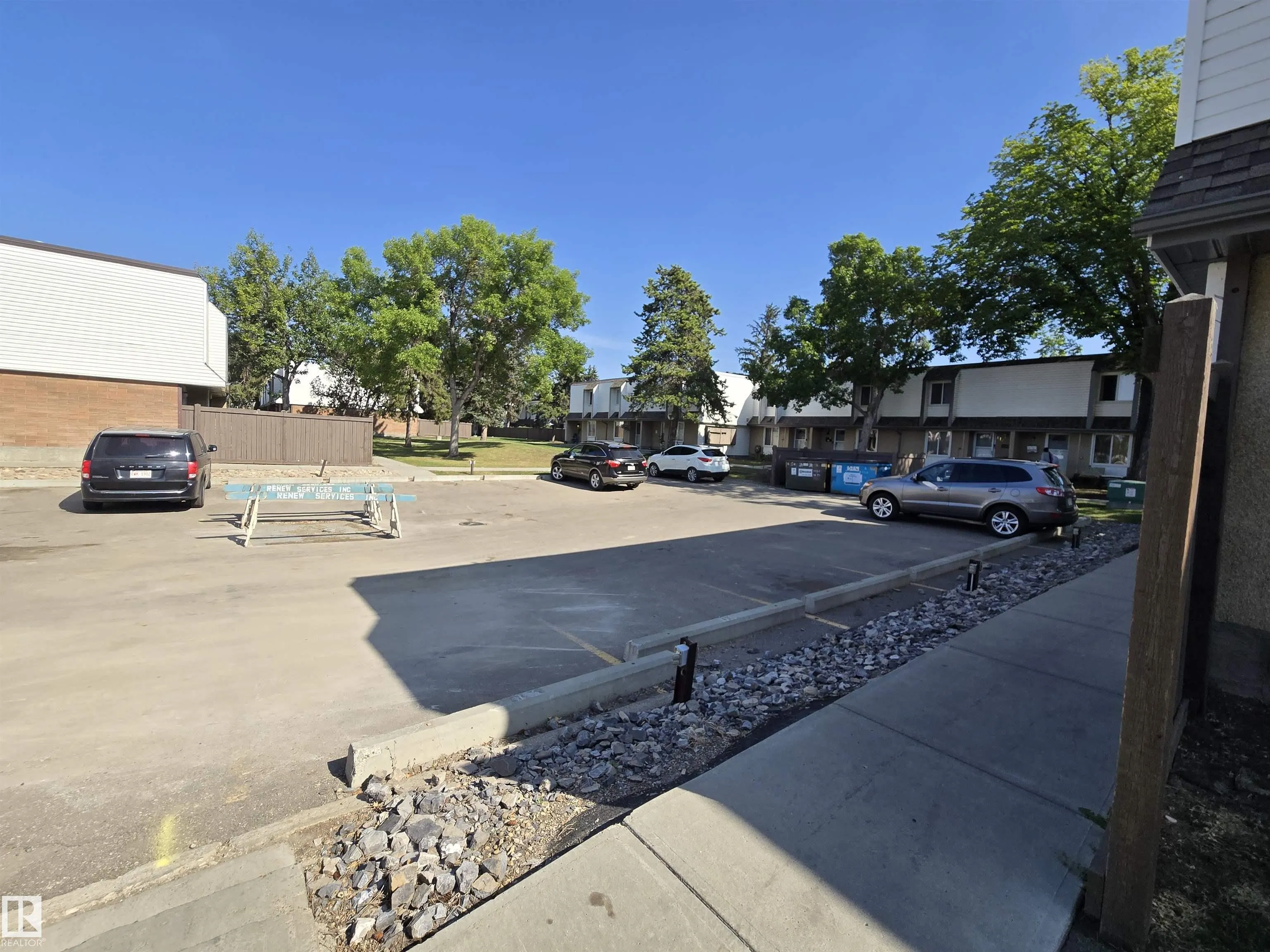 5E 1 GARDEN Grove