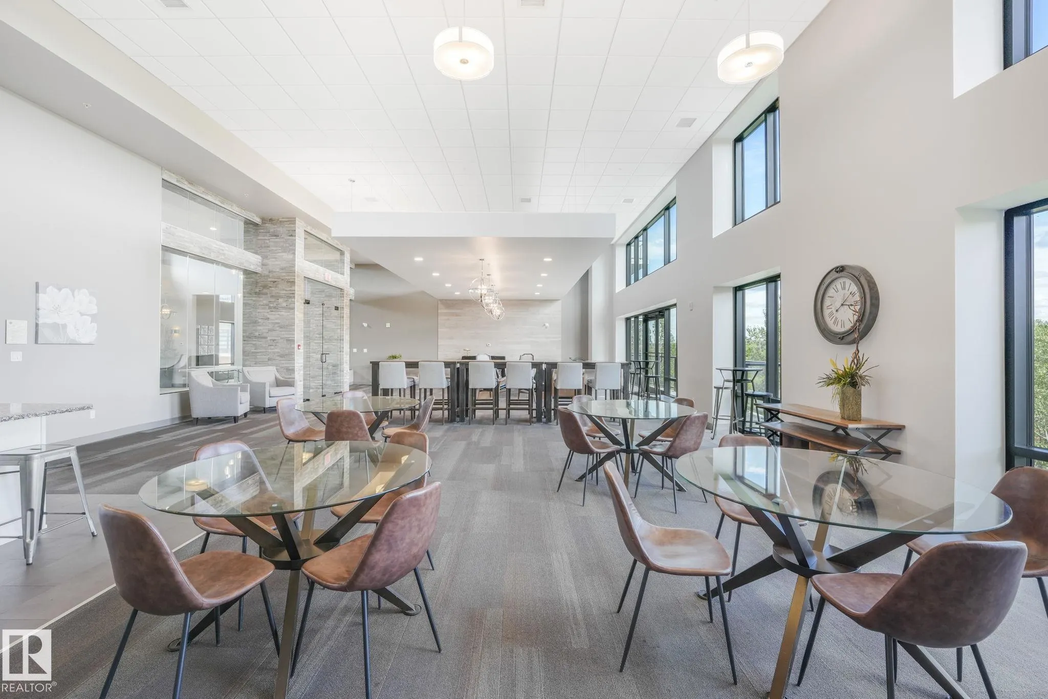 200 BELLEROSE Drive