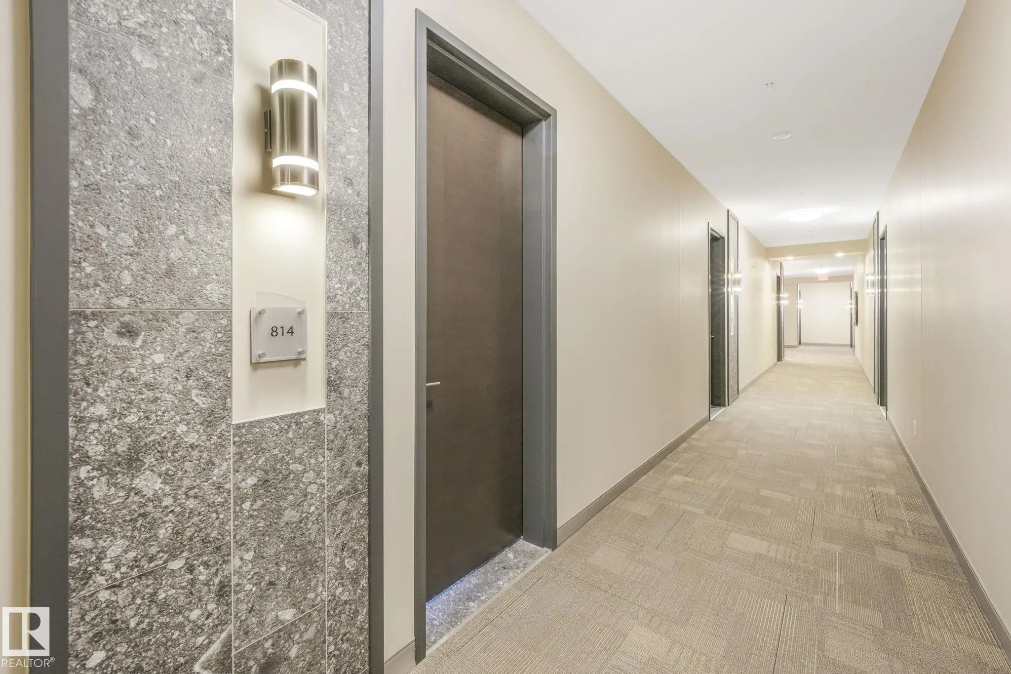 200 BELLEROSE Drive