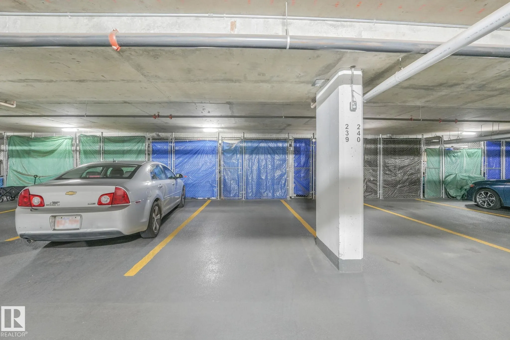 200 BELLEROSE Drive