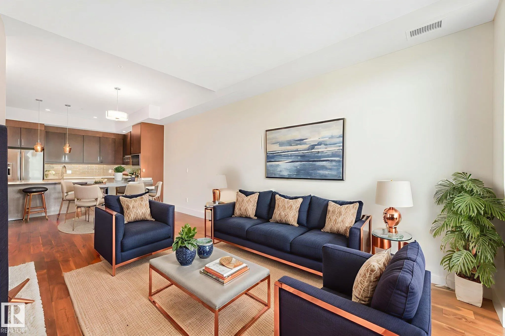200 BELLEROSE Drive