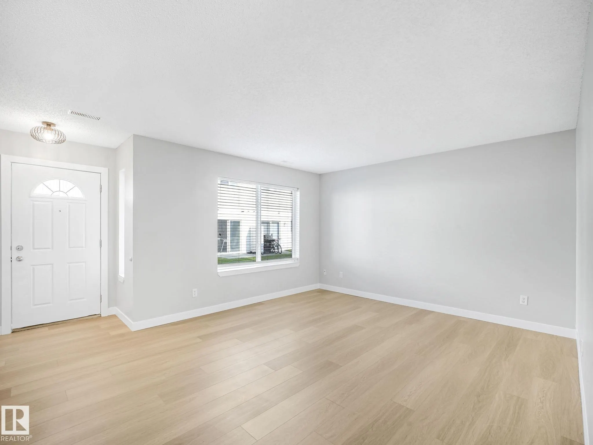 180 Bridgeport Boulevard