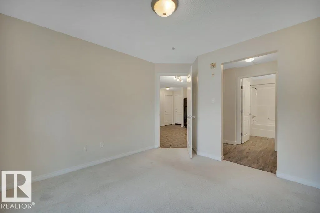 7335 SOUTH TERWILLEGAR Drive