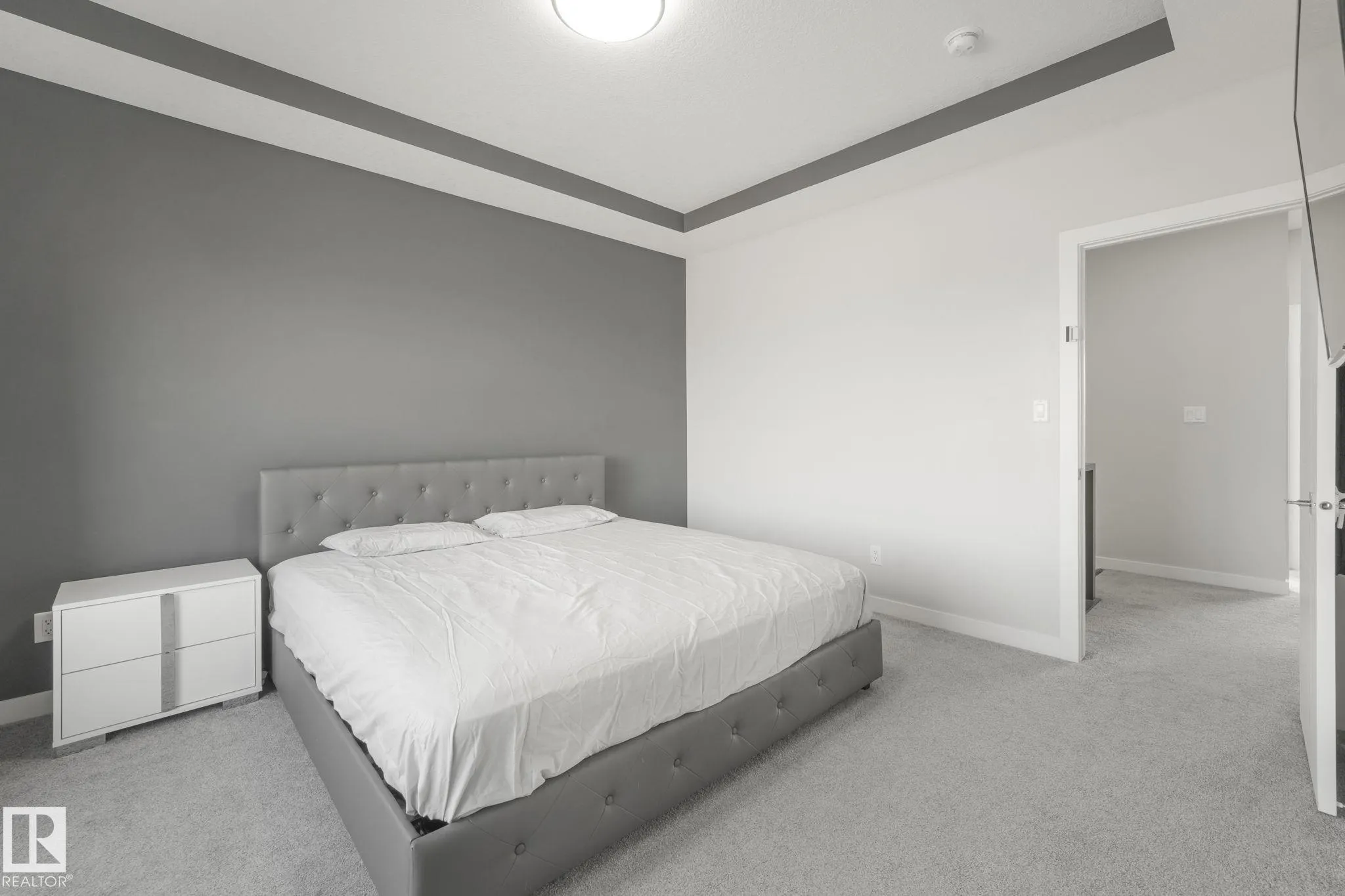 5325 KIMBALL Place