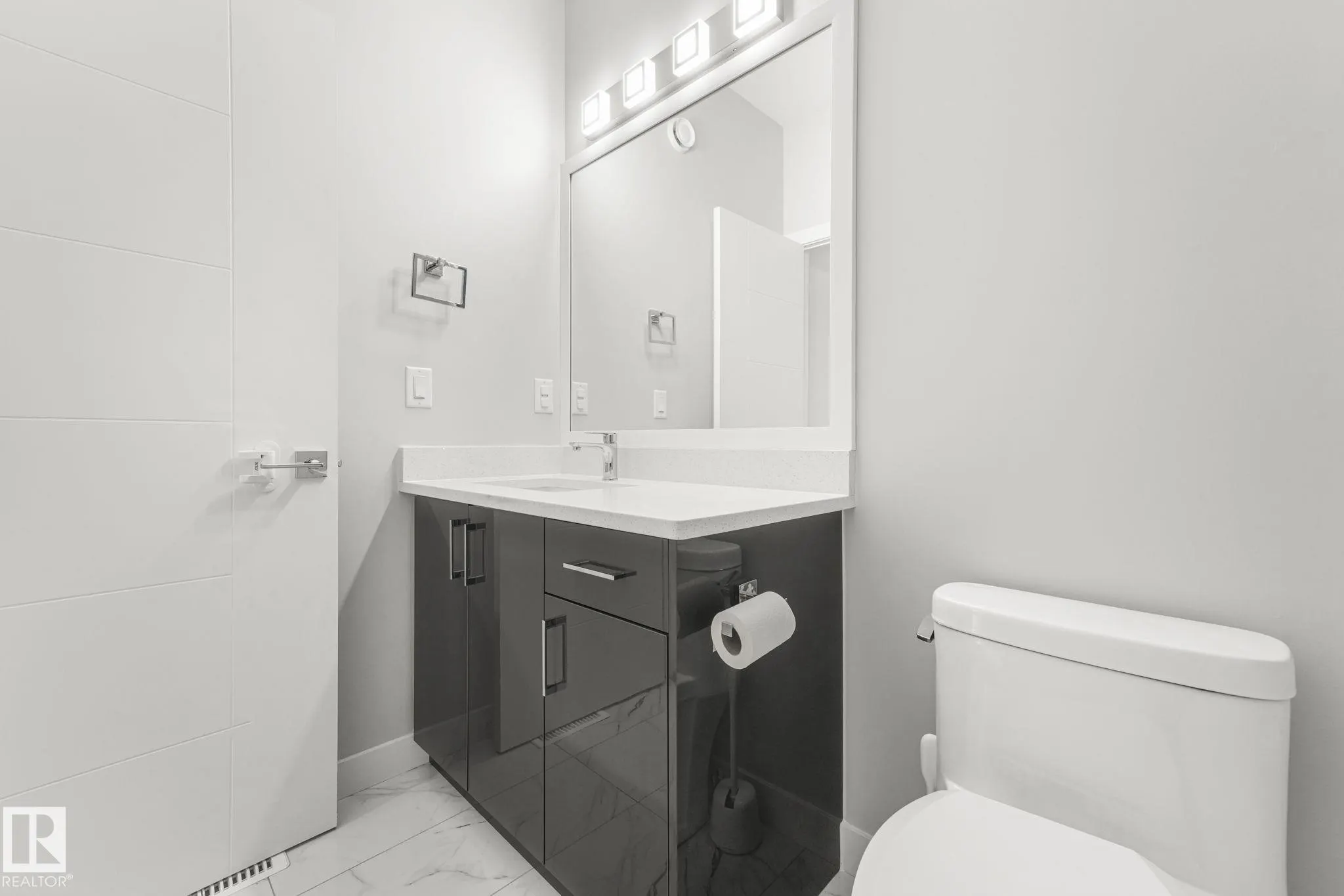 5325 KIMBALL Place