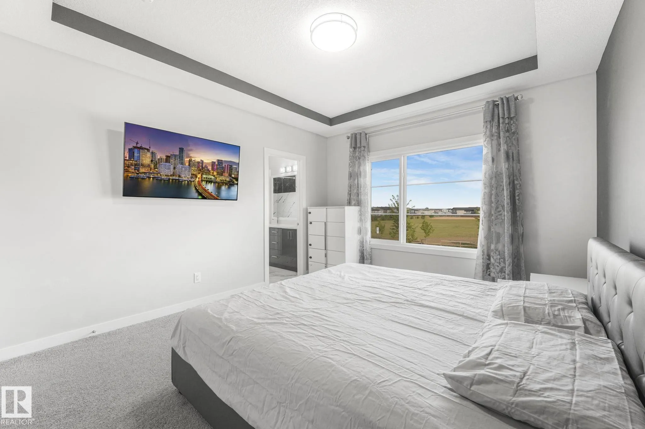 5325 KIMBALL Place
