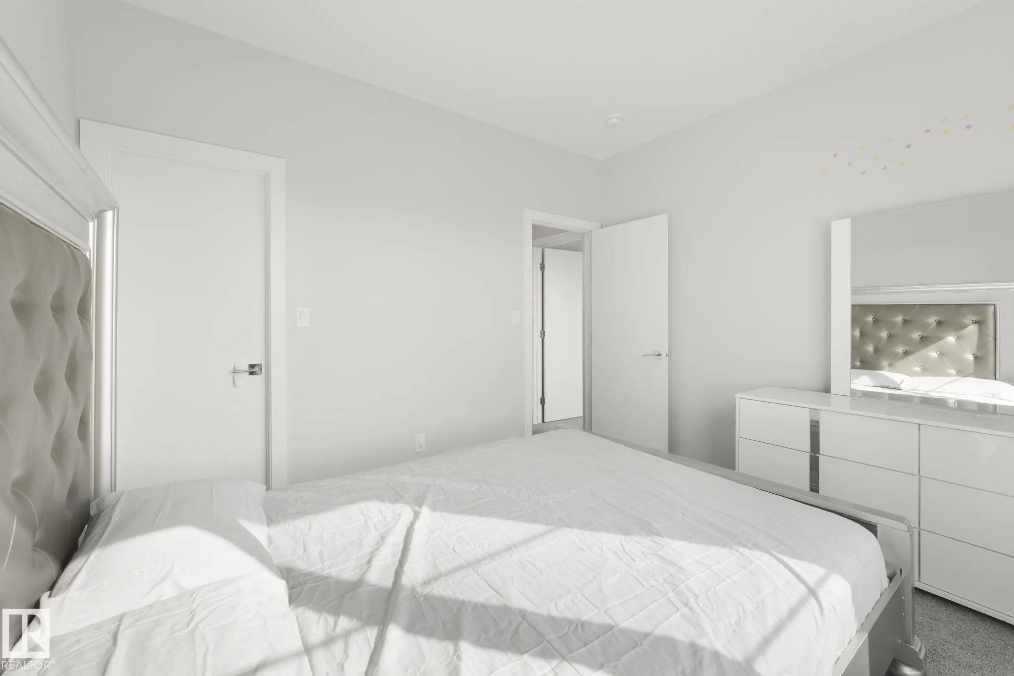 5325 KIMBALL Place