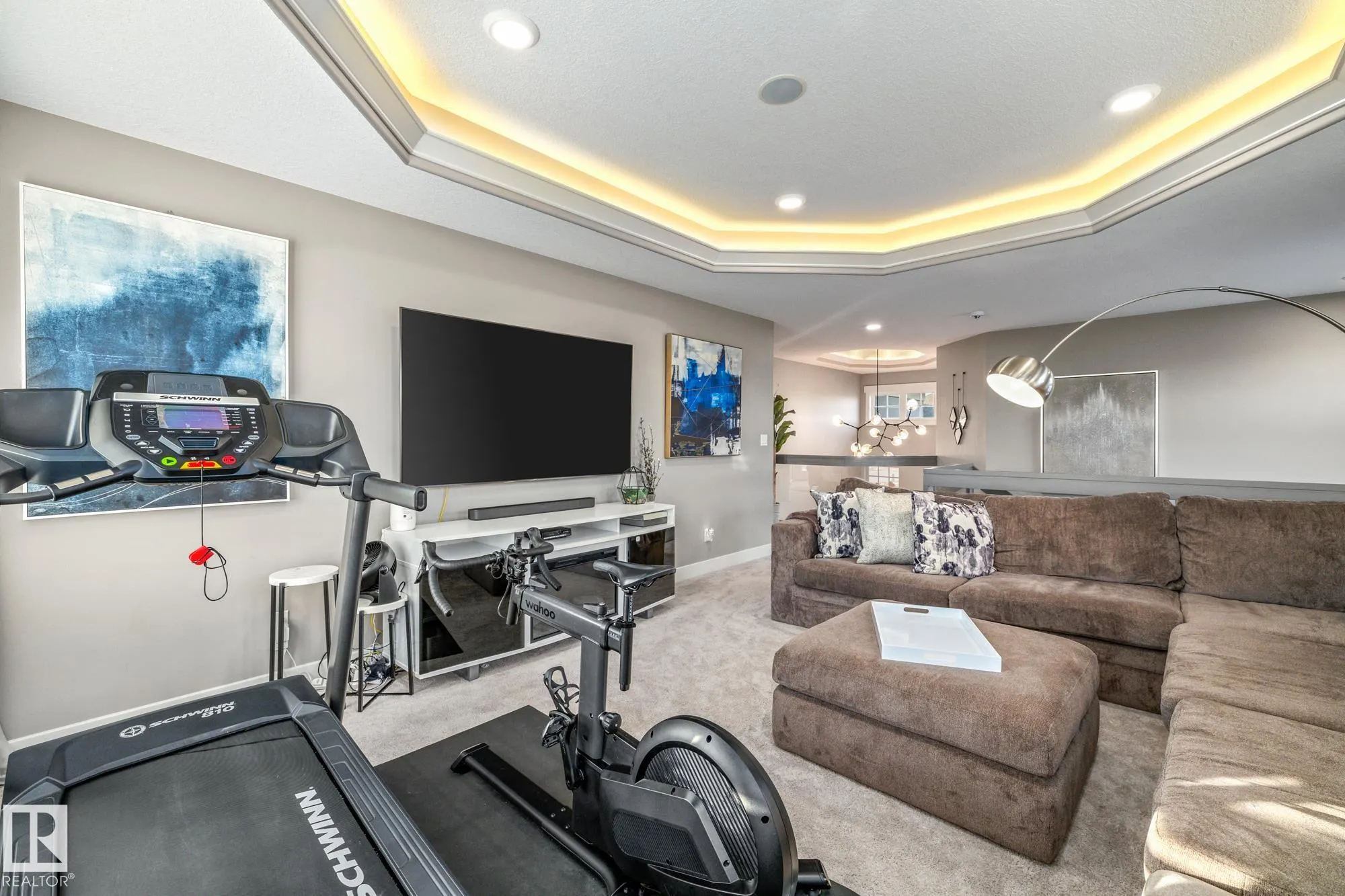 4210 VETERANS Way