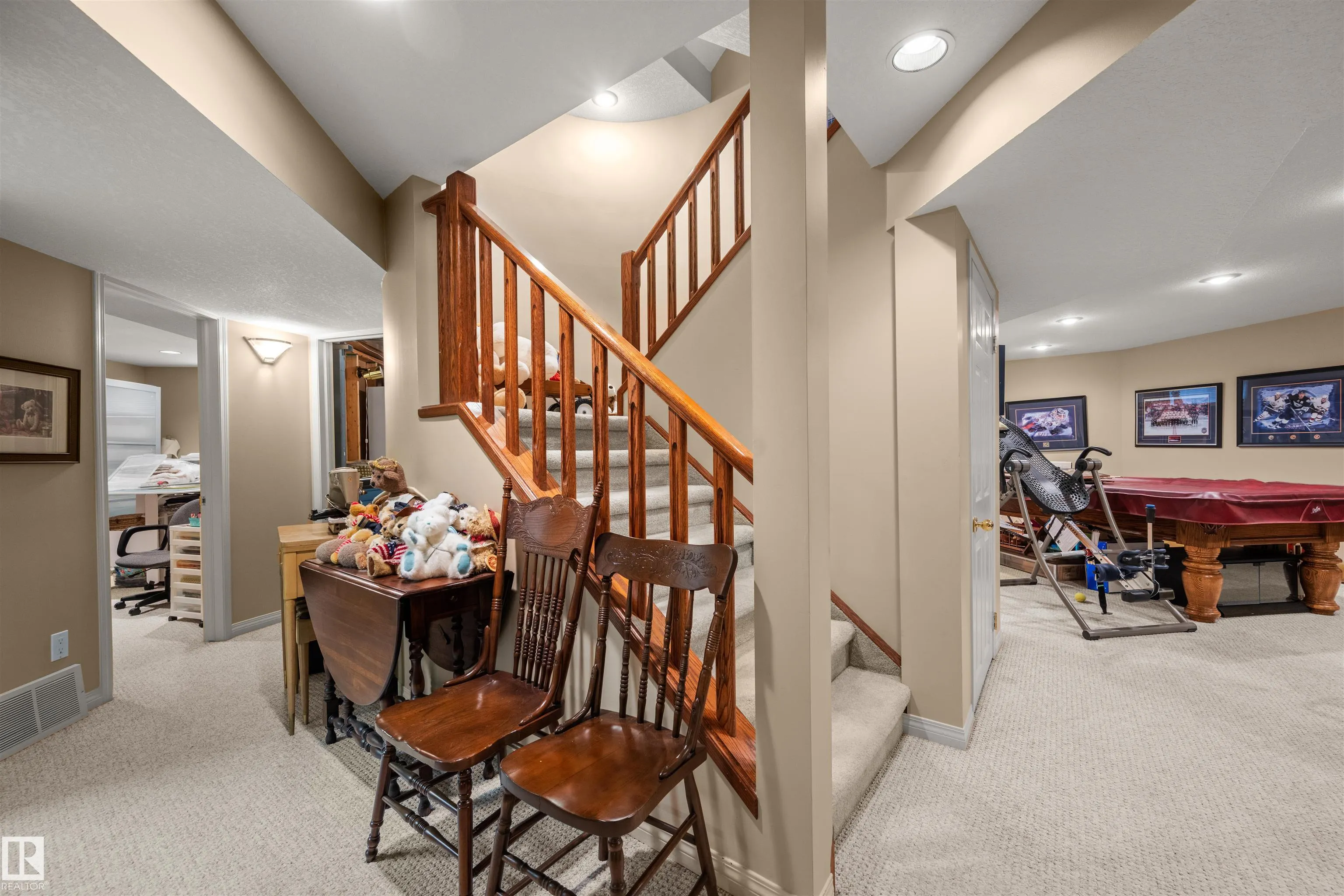 403 TWIN BROOKS Crescent
