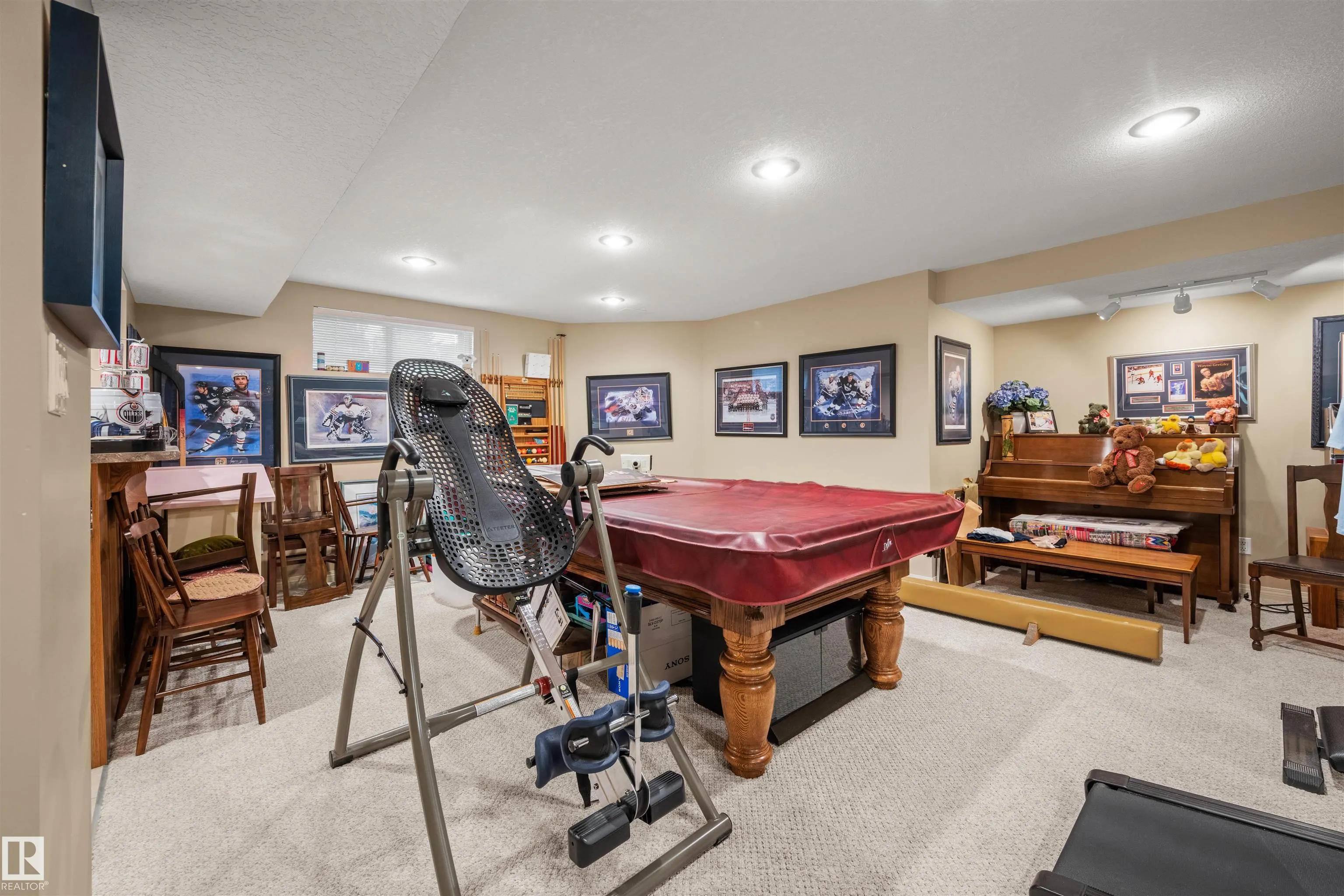 403 TWIN BROOKS Crescent