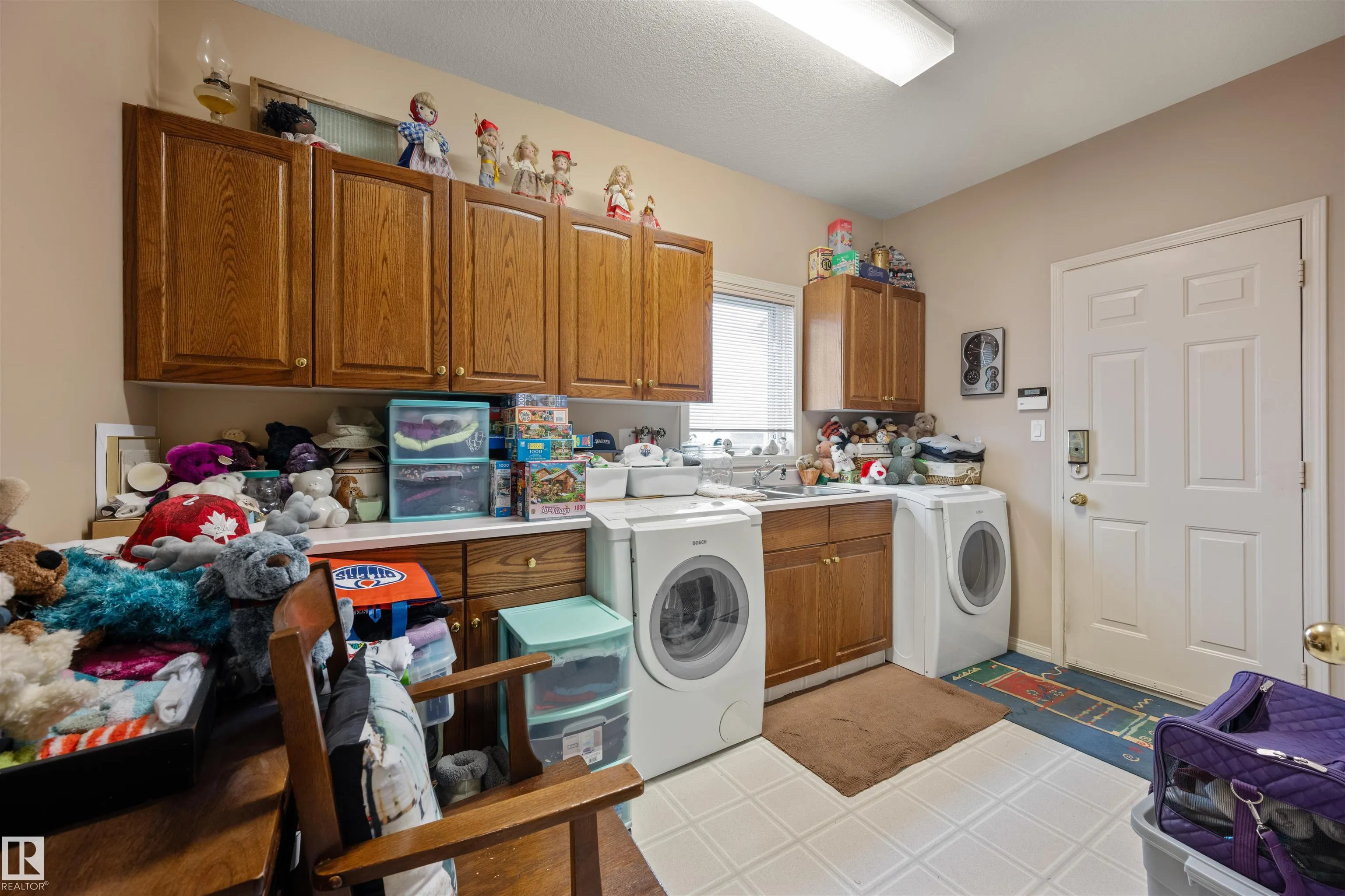 403 TWIN BROOKS Crescent