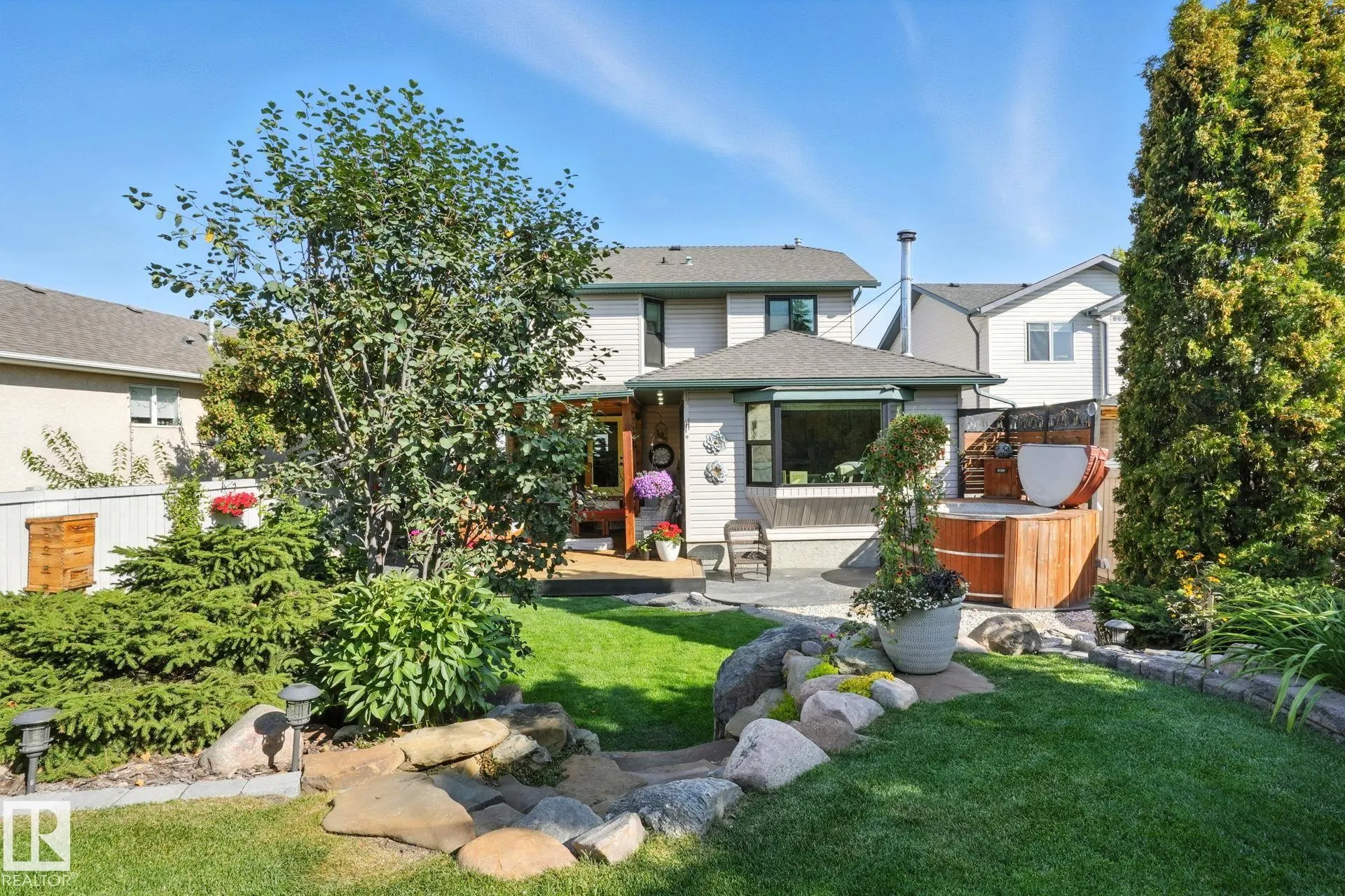 53 CREEKSIDE Way