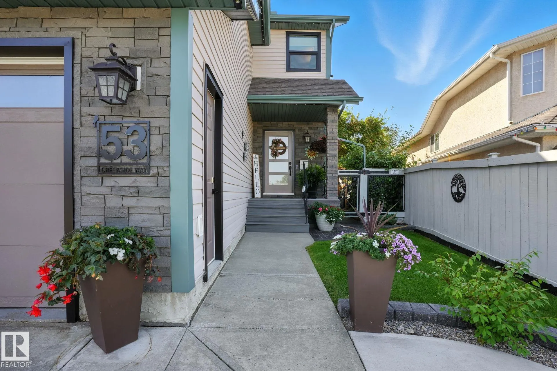 53 CREEKSIDE Way