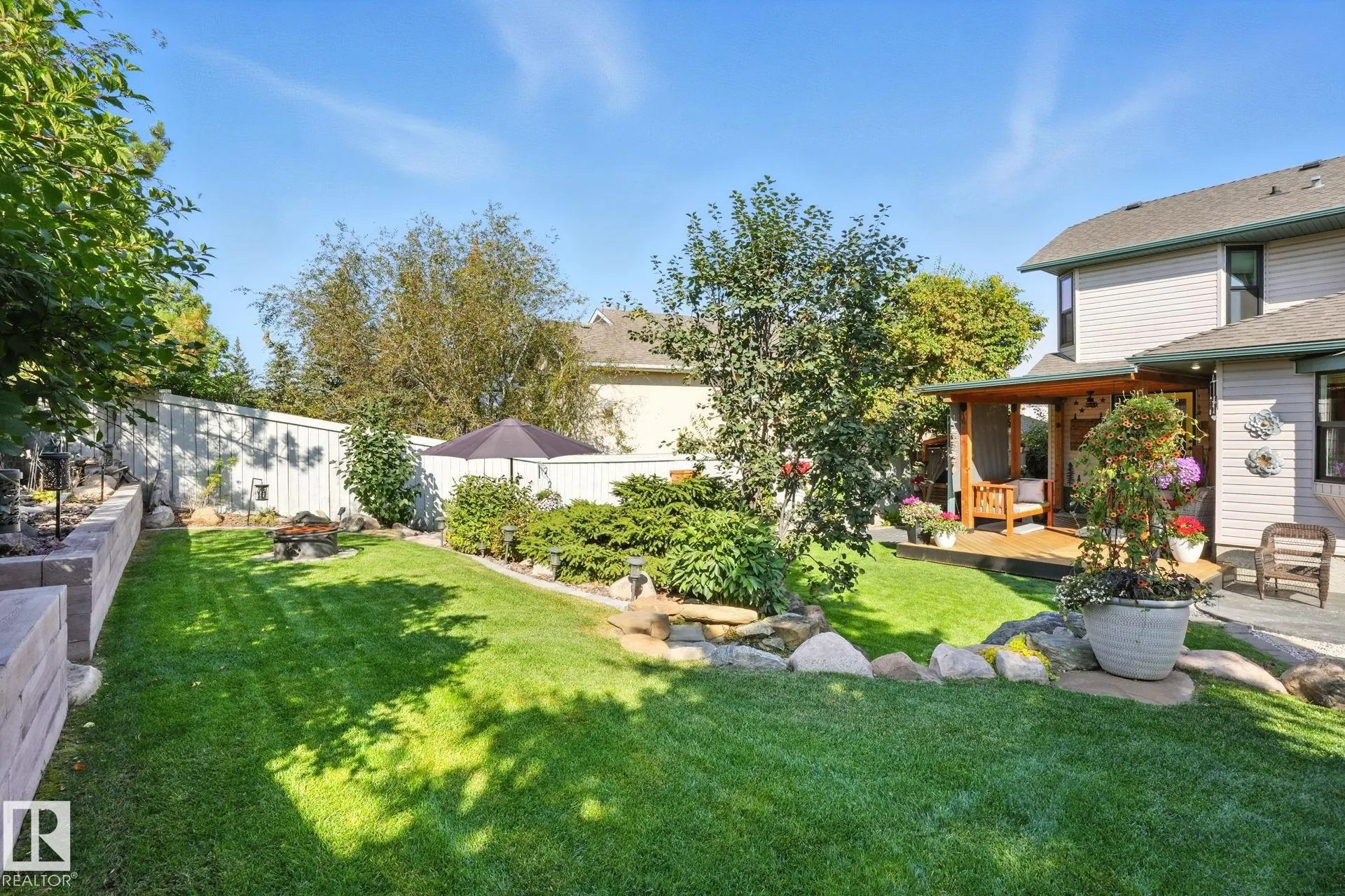 53 CREEKSIDE Way