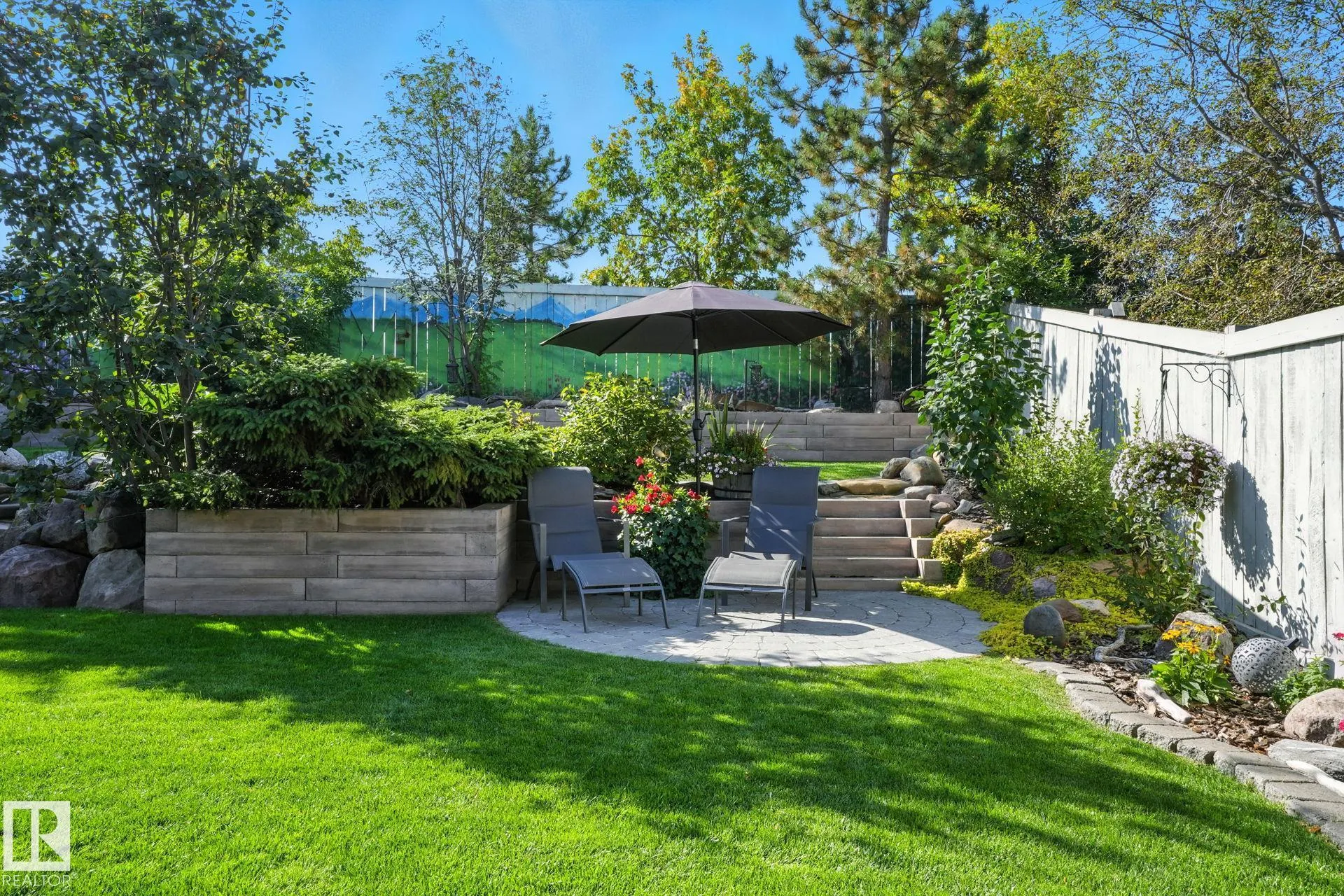 53 CREEKSIDE Way
