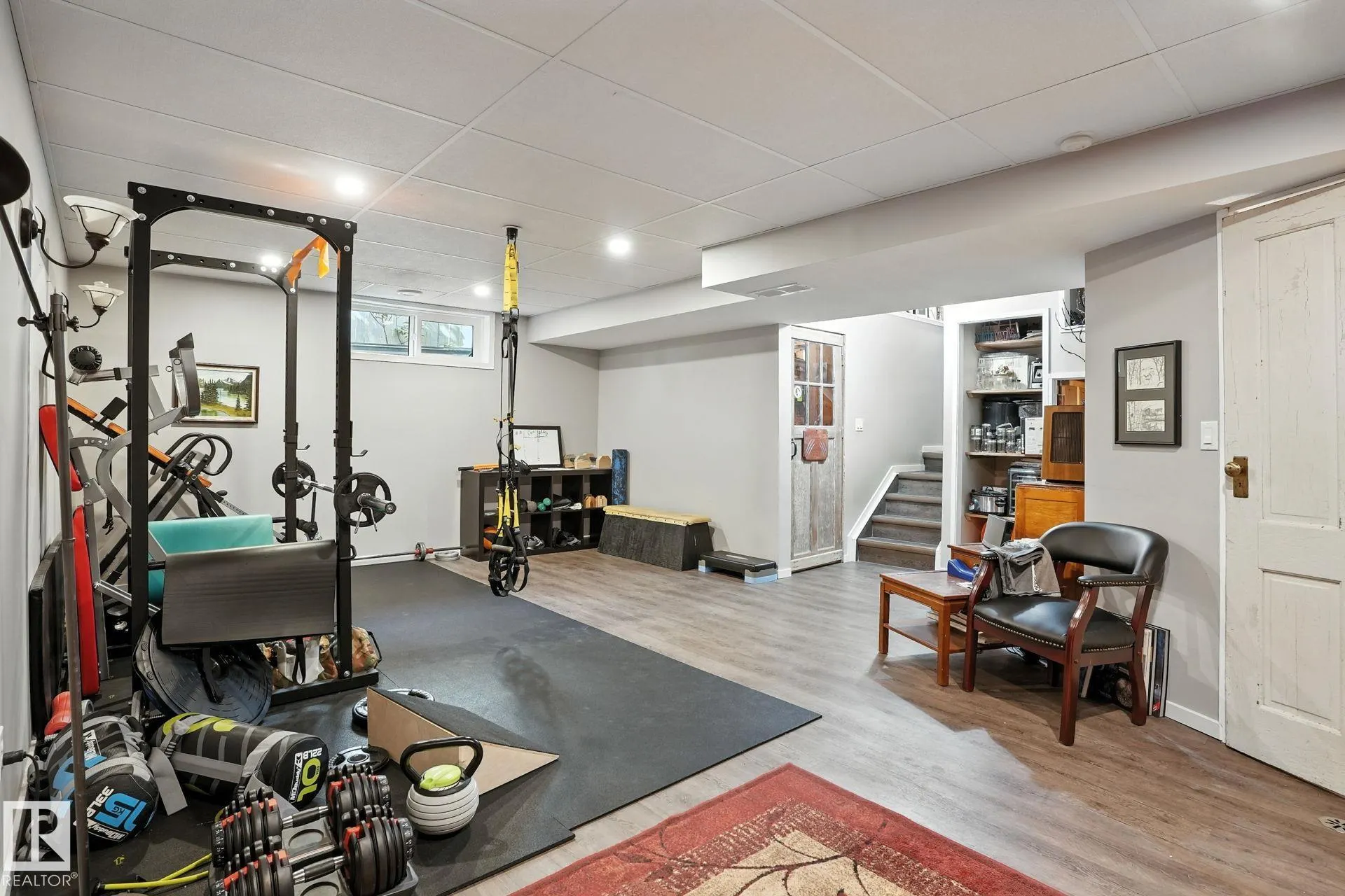 53 CREEKSIDE Way