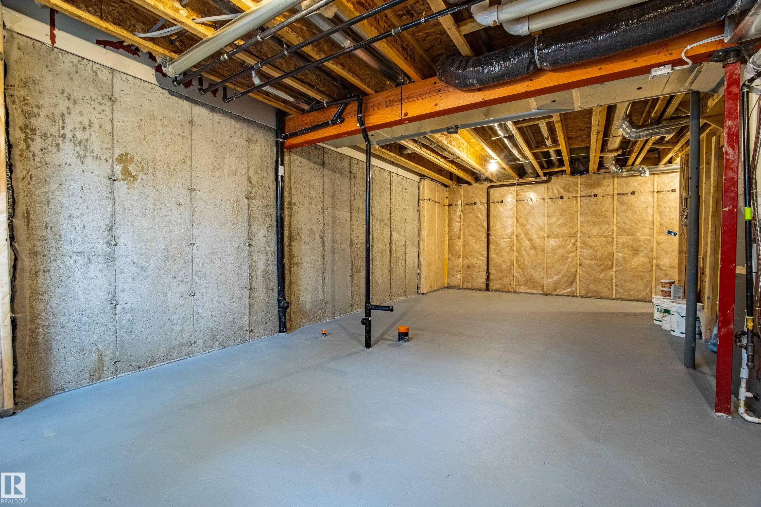2121 HADDOW Drive