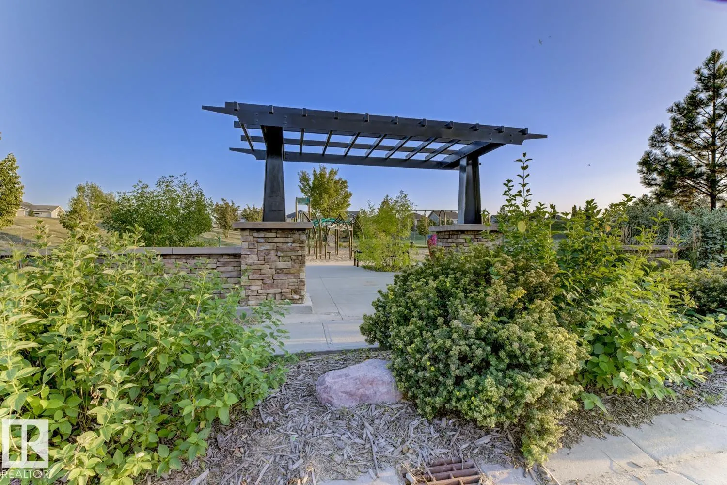 316 SOUTHWICK Boulevard