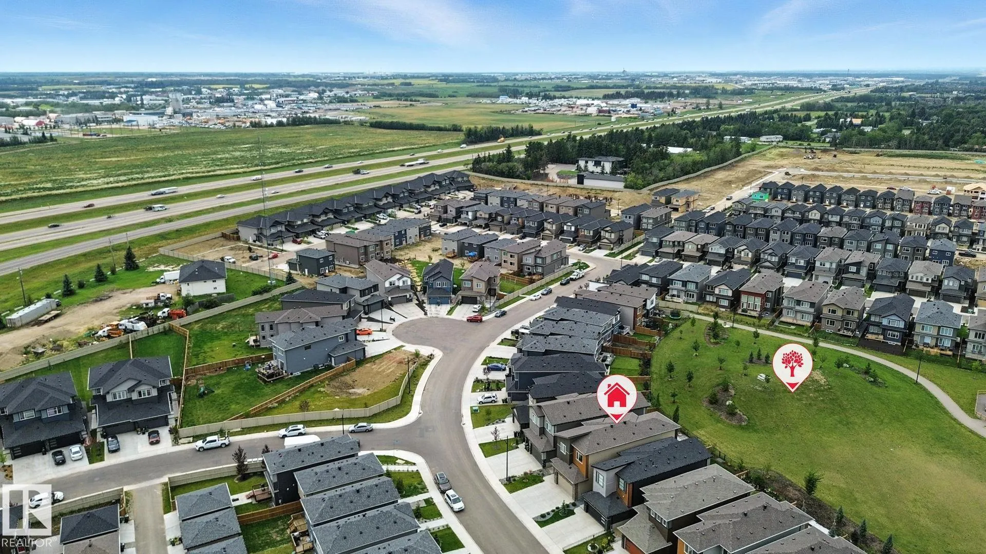 1048 GOLDFINCH Way