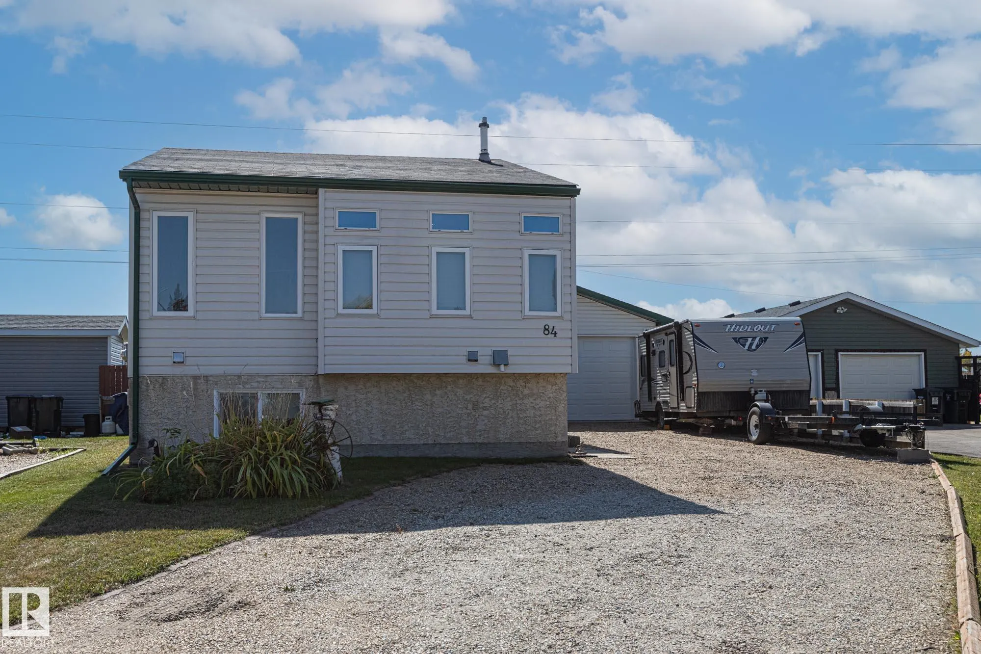 84 CHUNGO Crescent