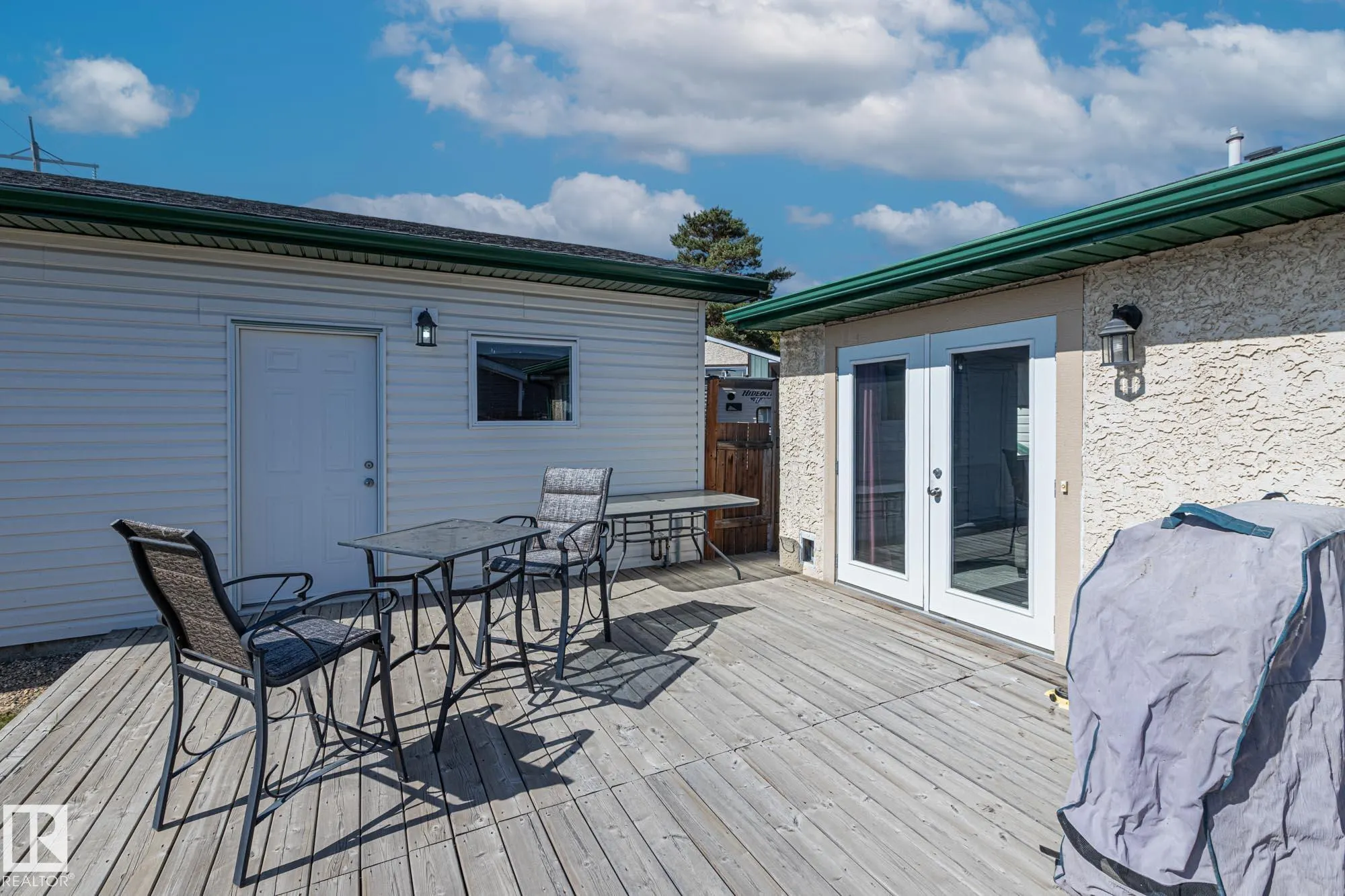 84 CHUNGO Crescent
