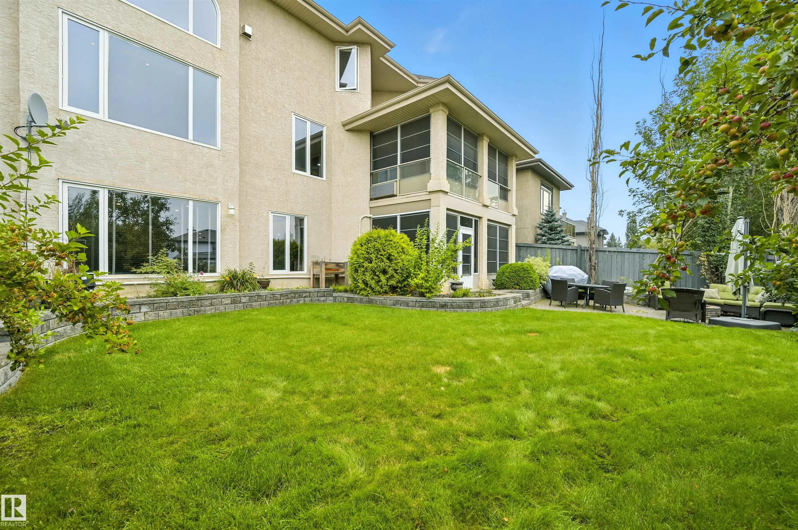 2423 TEGLER Green