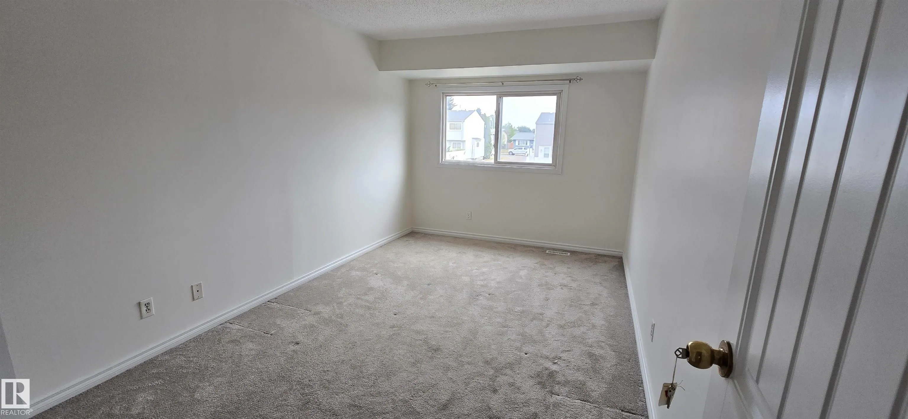 321 NORTHGATE Terrace