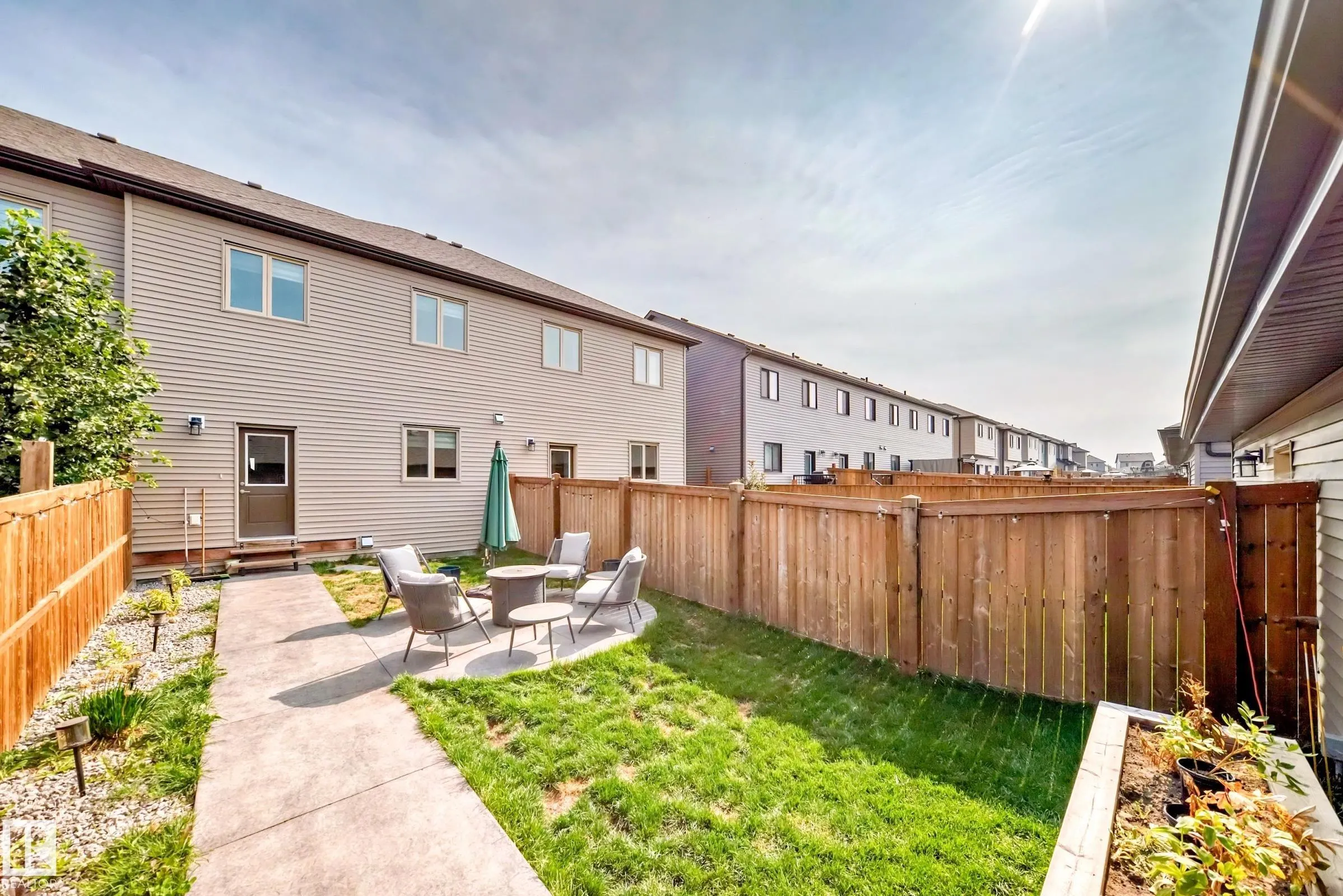 433 Pioneer Road