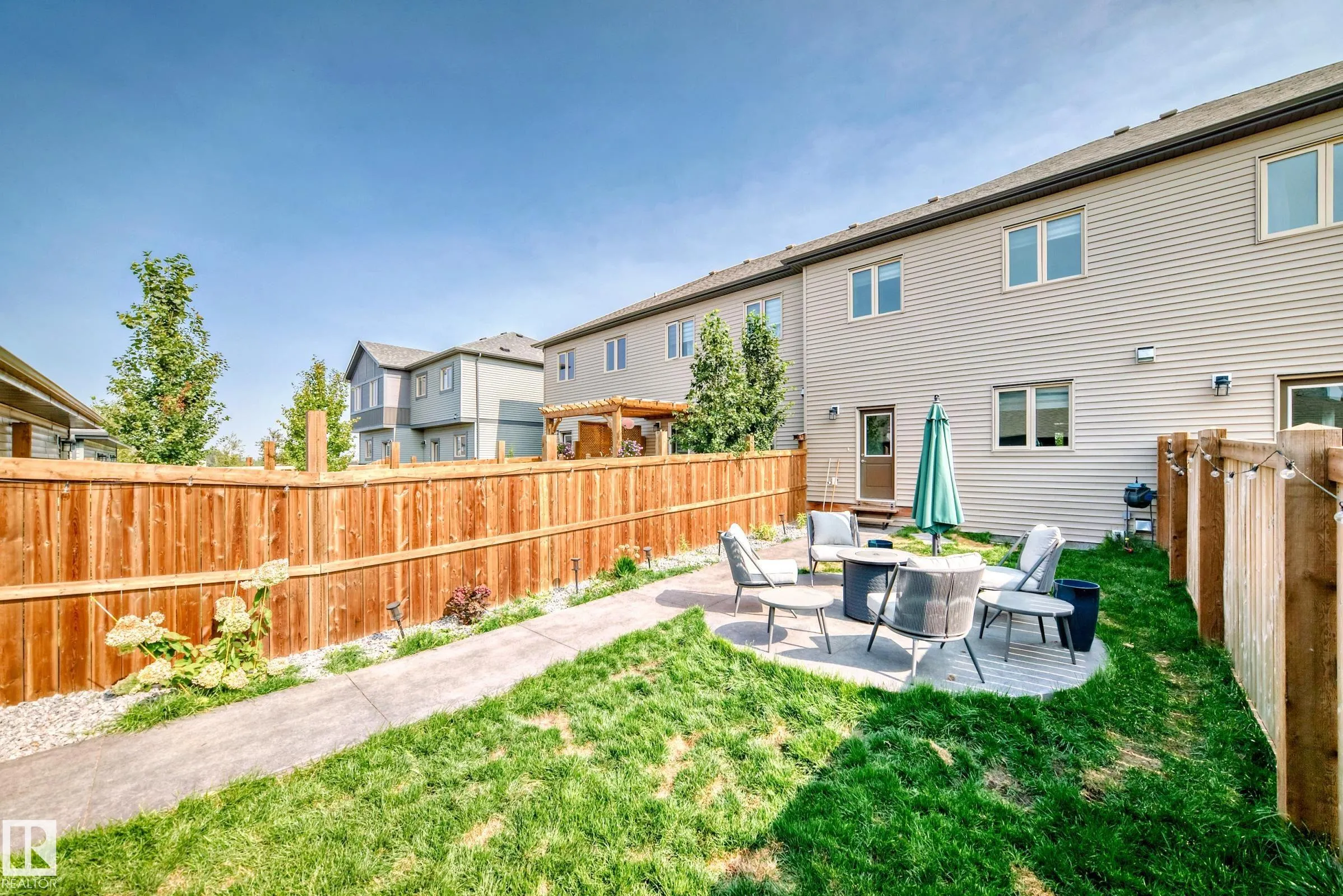 433 Pioneer Road