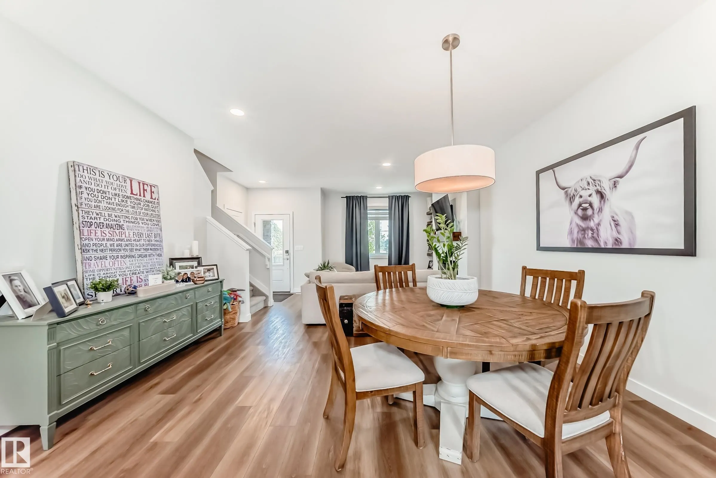433 Pioneer Road