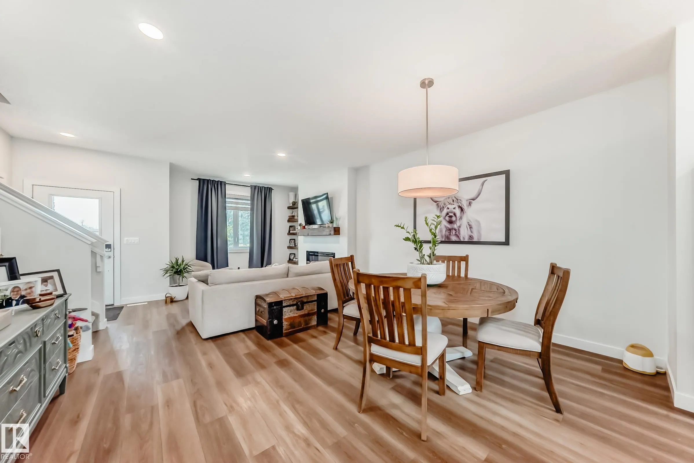 433 Pioneer Road