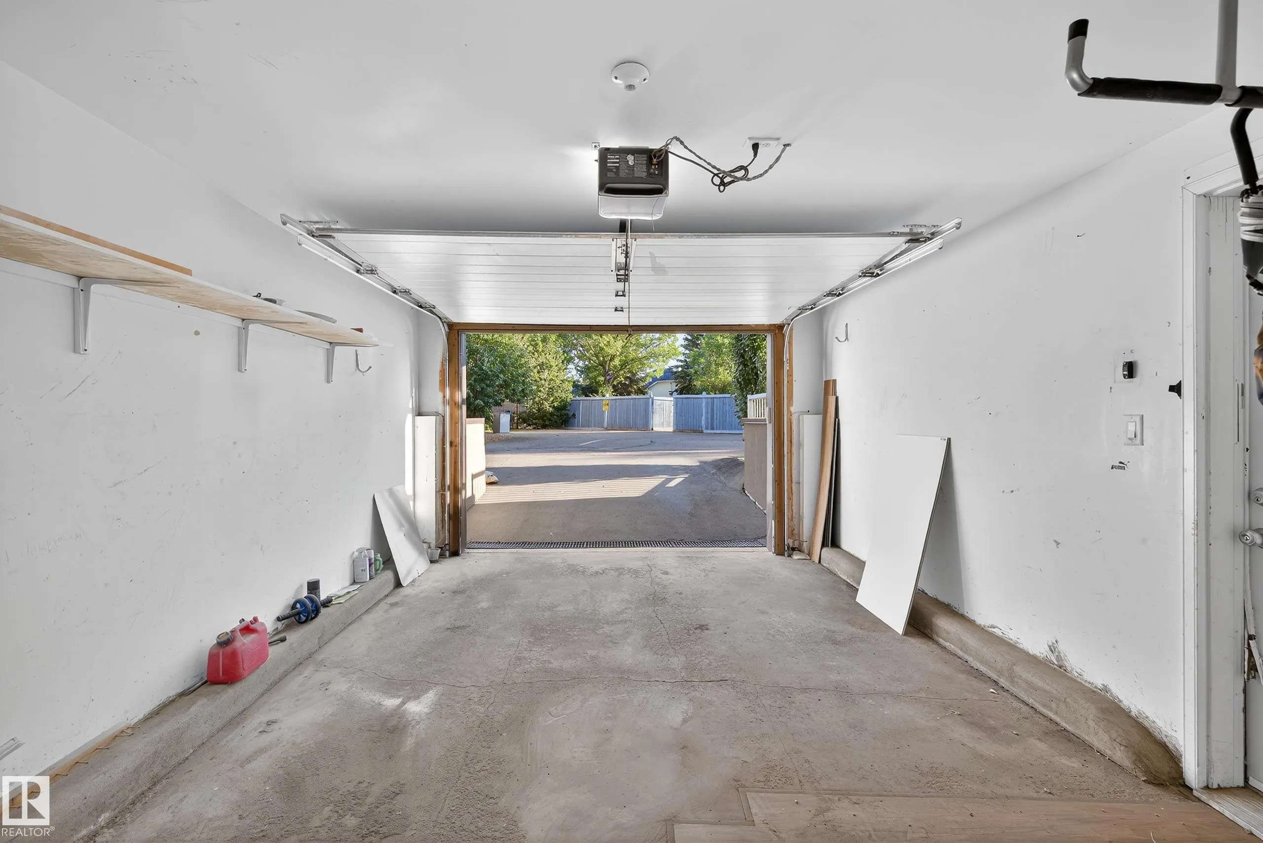 17839 99 Street