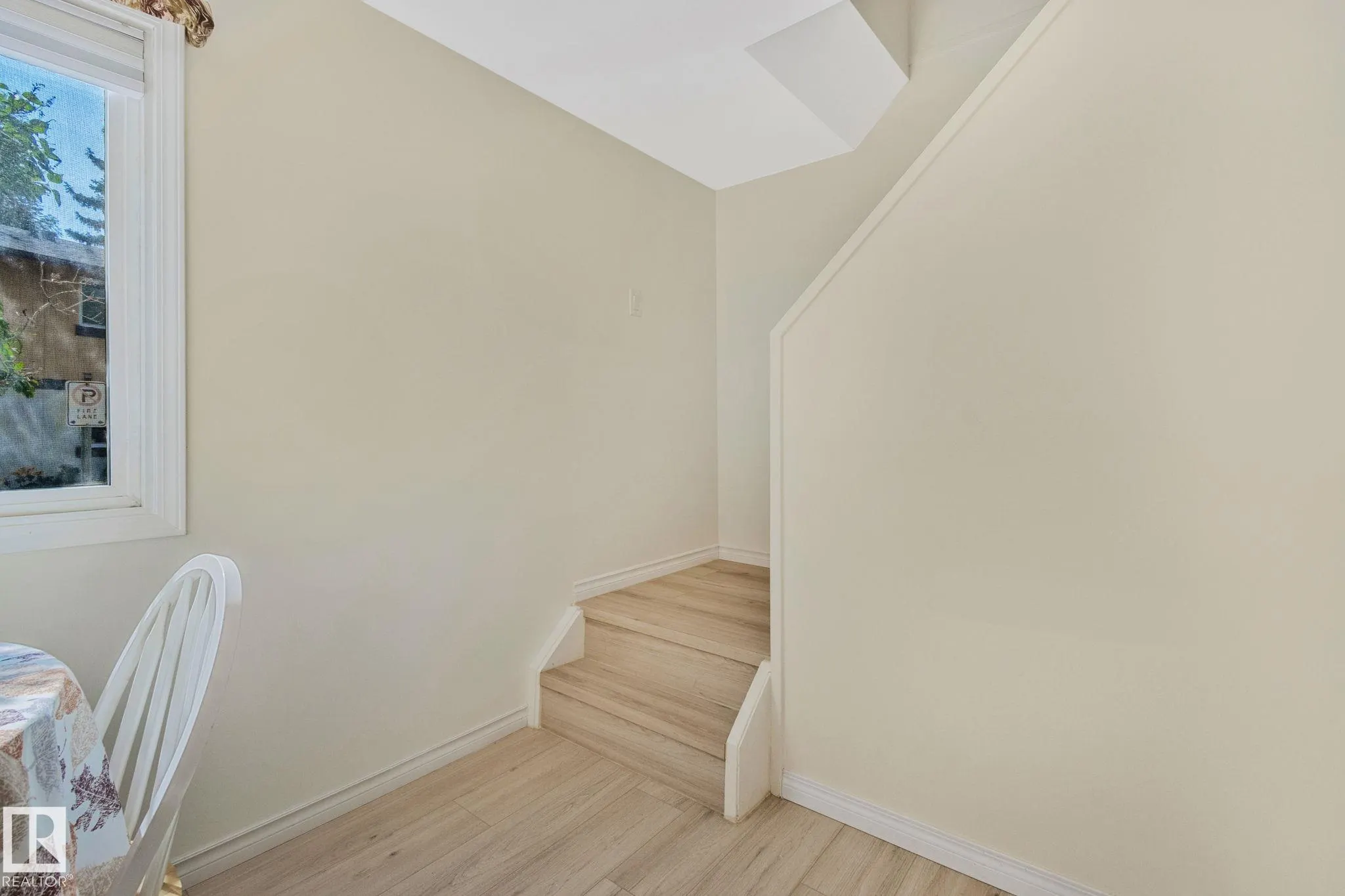 116 WOODSTOCK NW